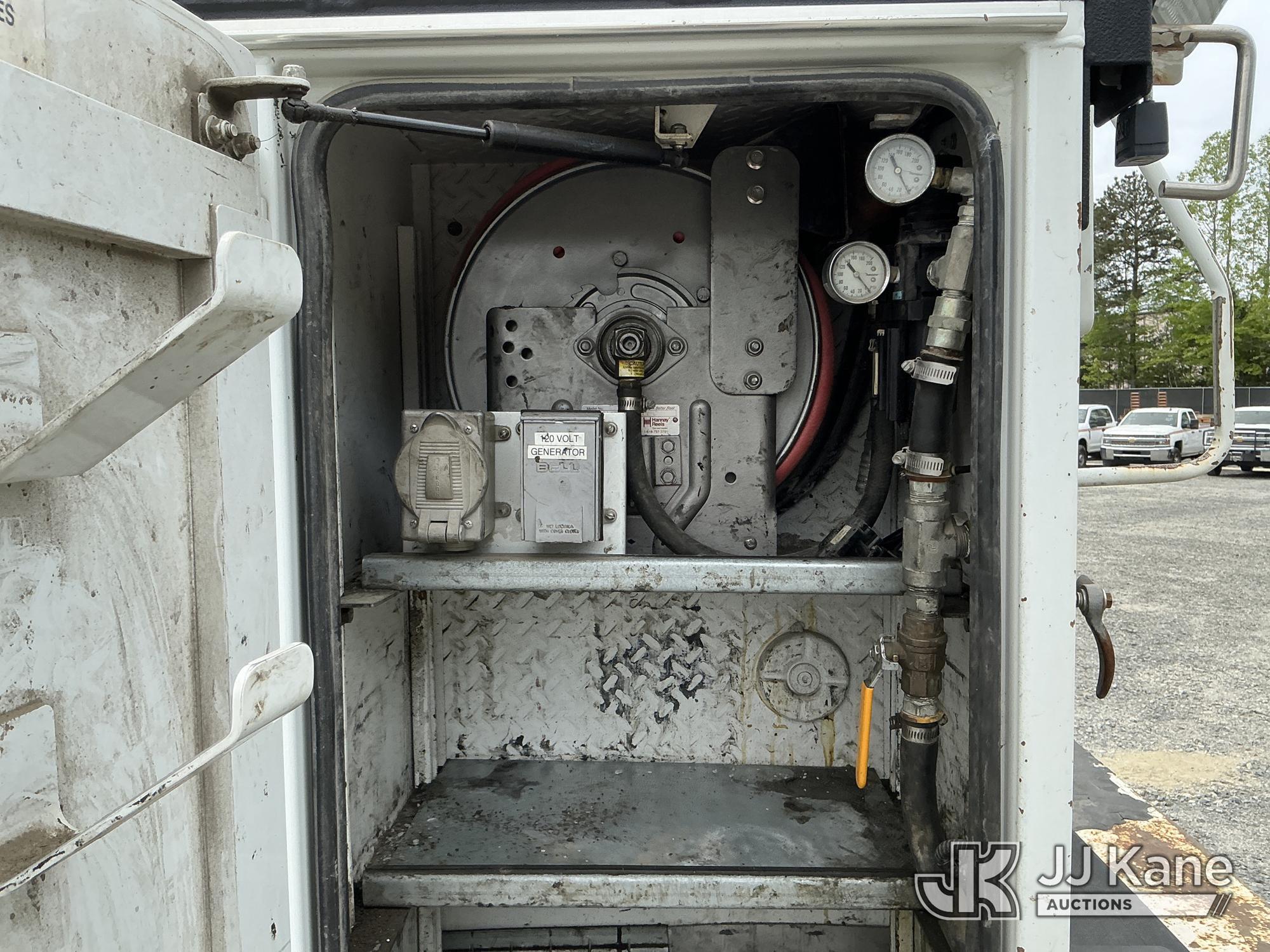 (China Grove, NC) 2014 International 4400 Mechanics Truck Runs & Moves) (Crane Not Operating, Compre