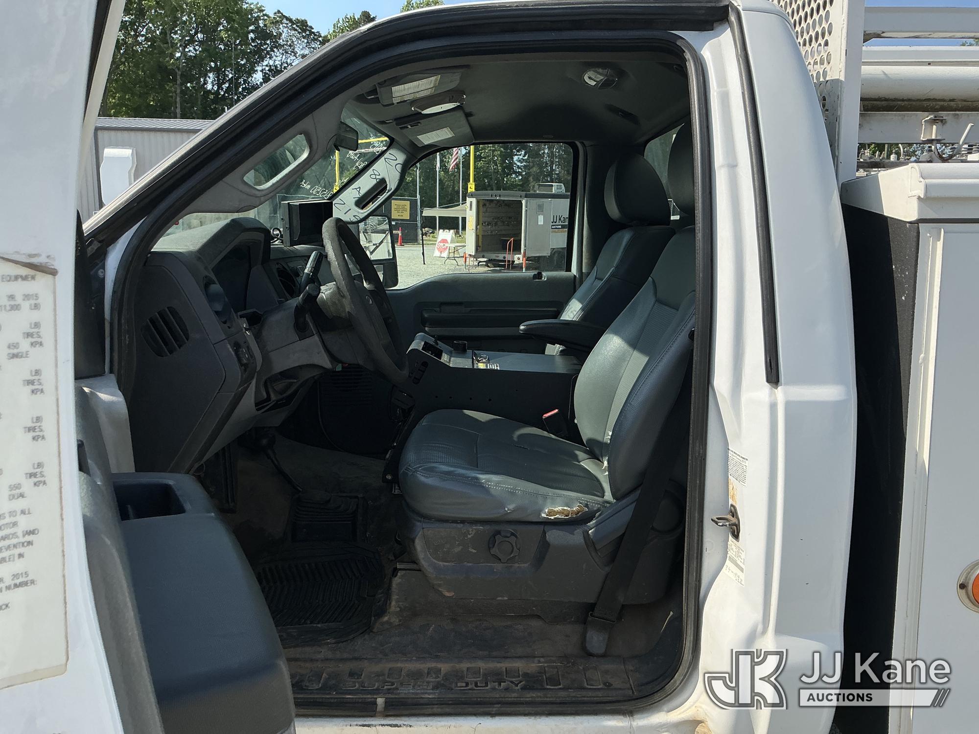 (China Grove, NC) 2015 Ford F350 4x4 Service Truck Runs & Moves) (Jump To Start