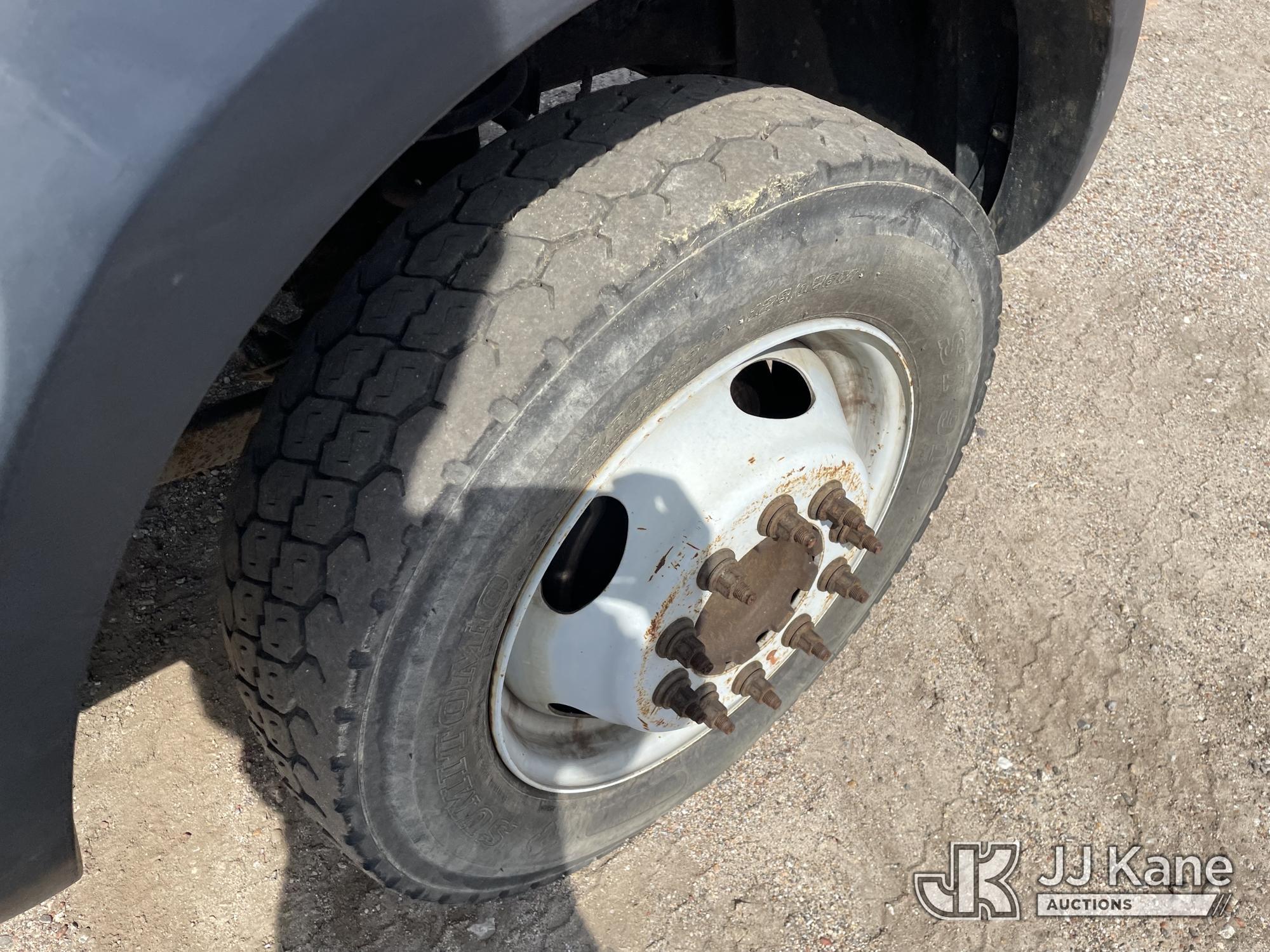 (Defuniak Springs, FL) 2014 RAM 5500 4x4 Crew-Cab Flatbed/Service Truck, (Utility Owned) Runs & Move