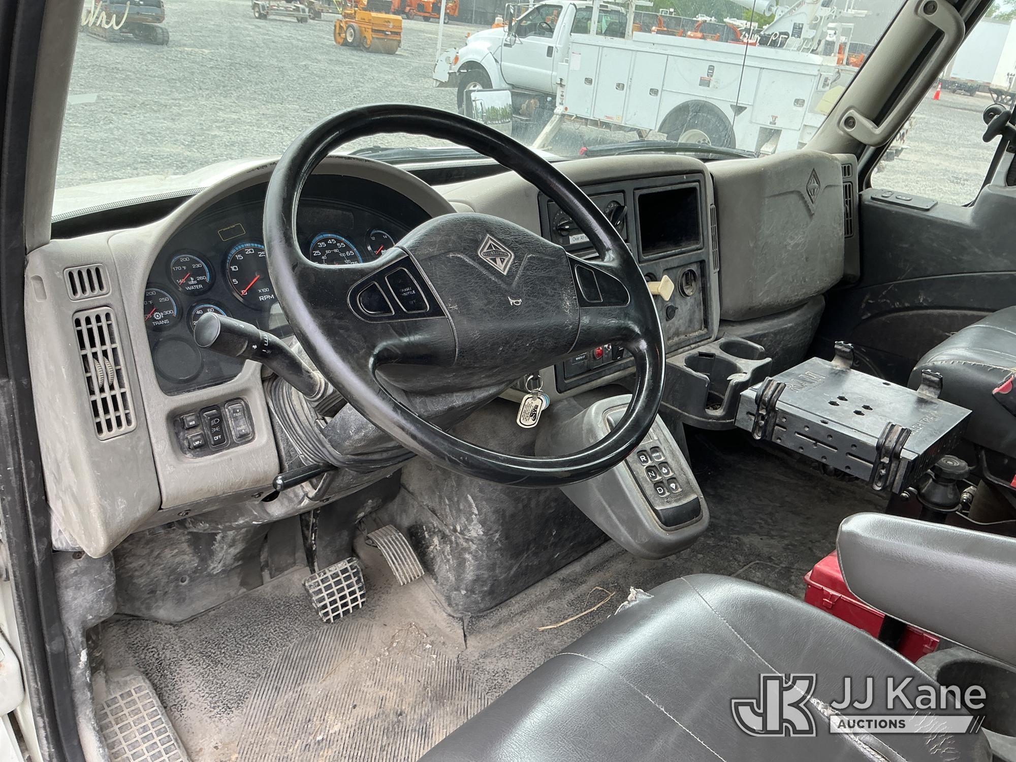 (China Grove, NC) 2014 International 4400 Mechanics Truck Runs & Moves) (Crane Not Operating, Compre