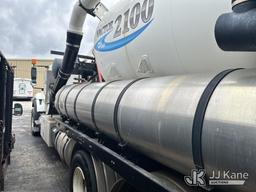 (West Palm Beach, FL) Vactor 2100, Vactor Unit mounted on 2013 International 7500 T/A Vacuum Excavat