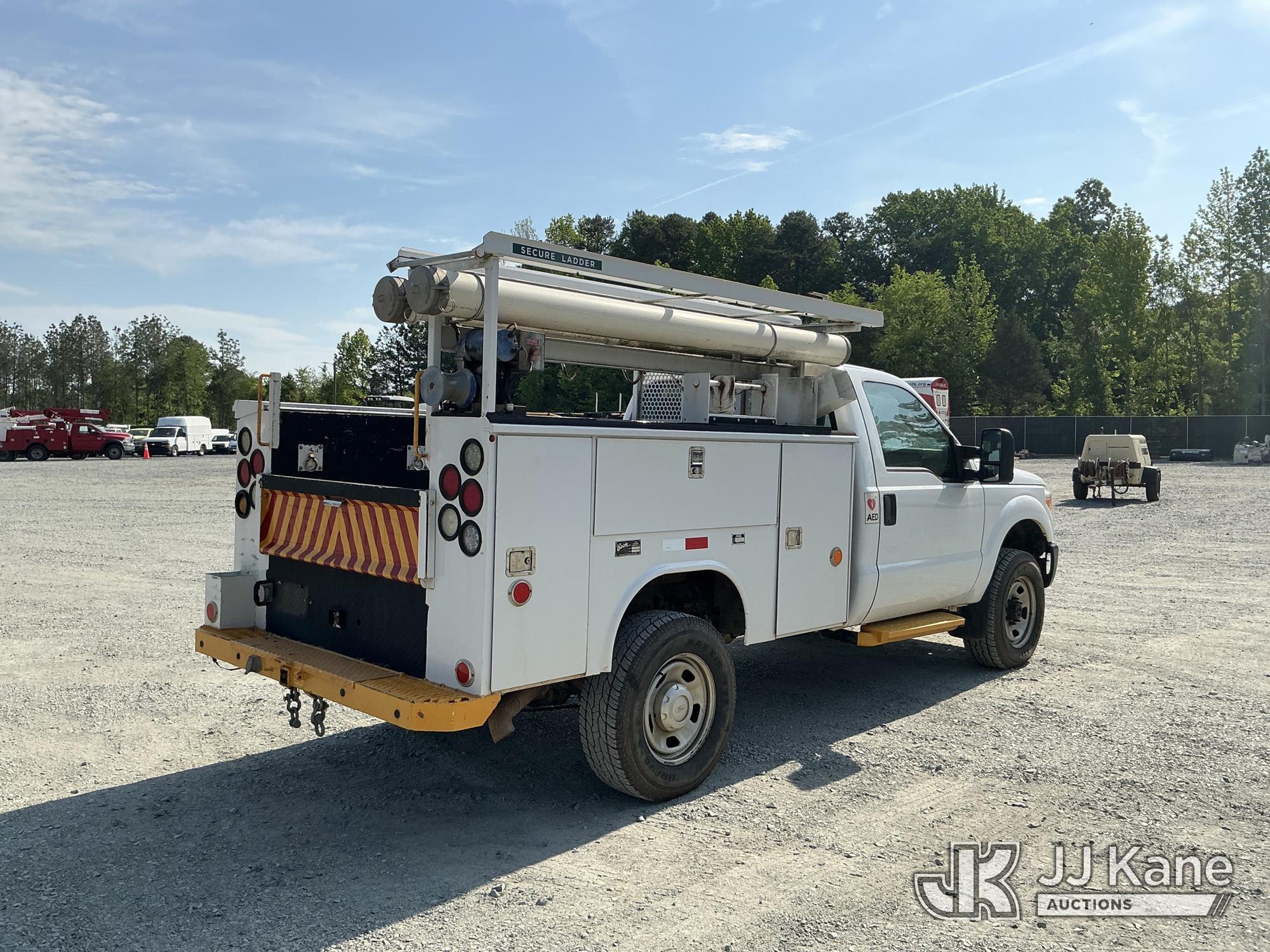 (China Grove, NC) 2015 Ford F350 4x4 Service Truck Runs & Moves) (Jump To Start