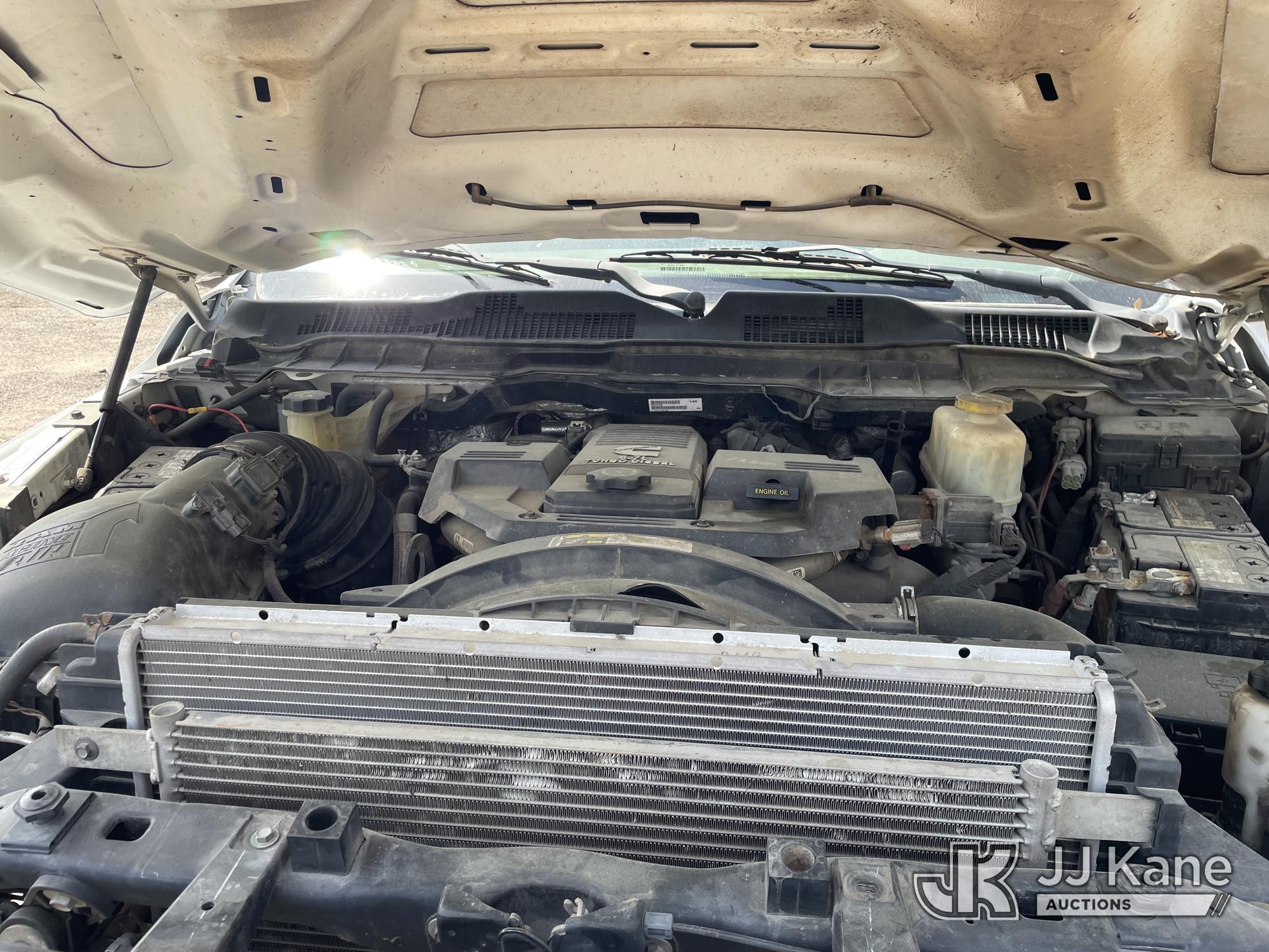 (Defuniak Springs, FL) 2014 RAM 5500 4x4 Crew-Cab Flatbed/Service Truck, (Utility Owned) Runs & Move