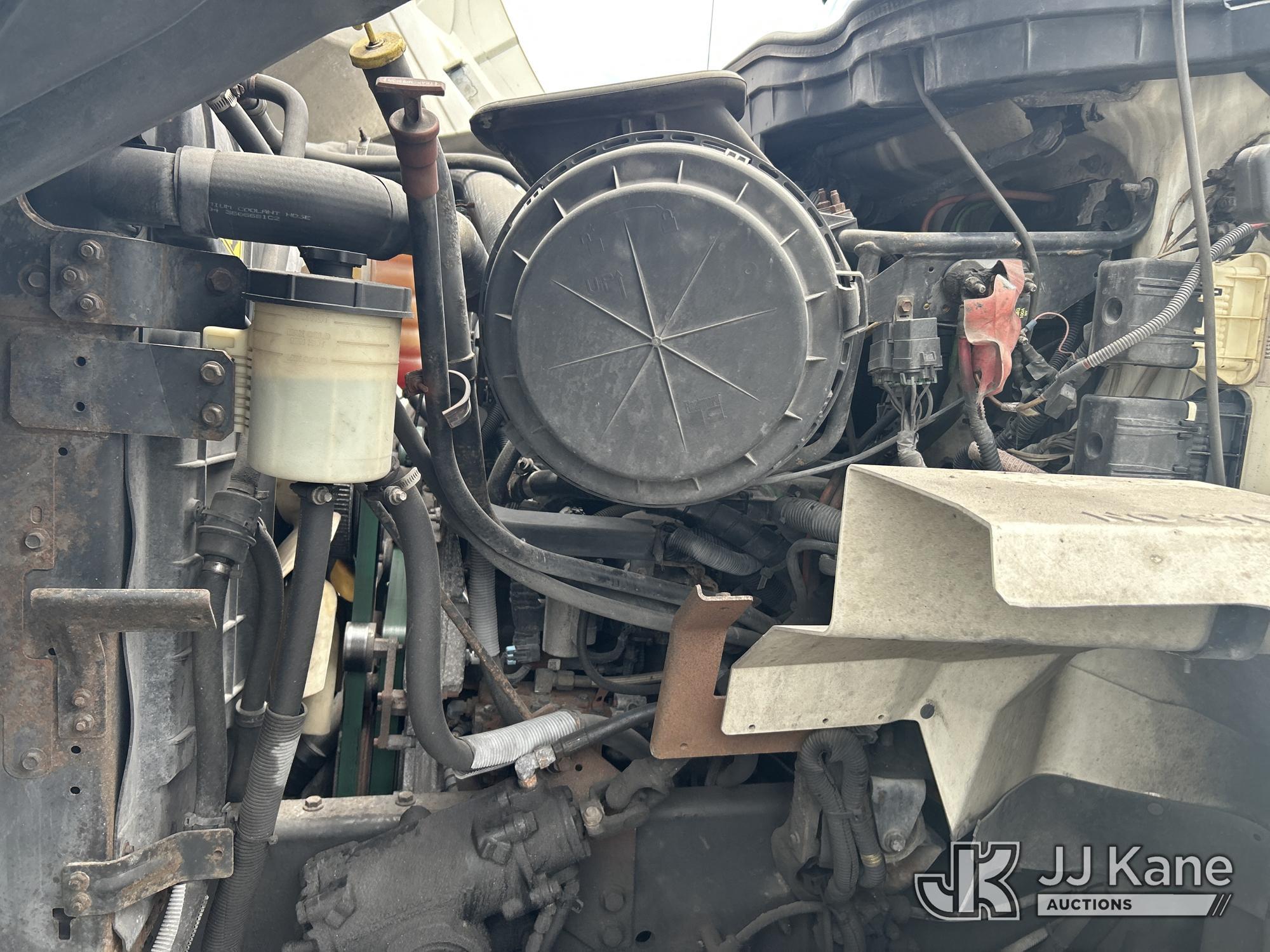 (West Palm Beach, FL) Vactor 2100, Vactor Unit mounted on 2013 International 7500 T/A Vacuum Excavat