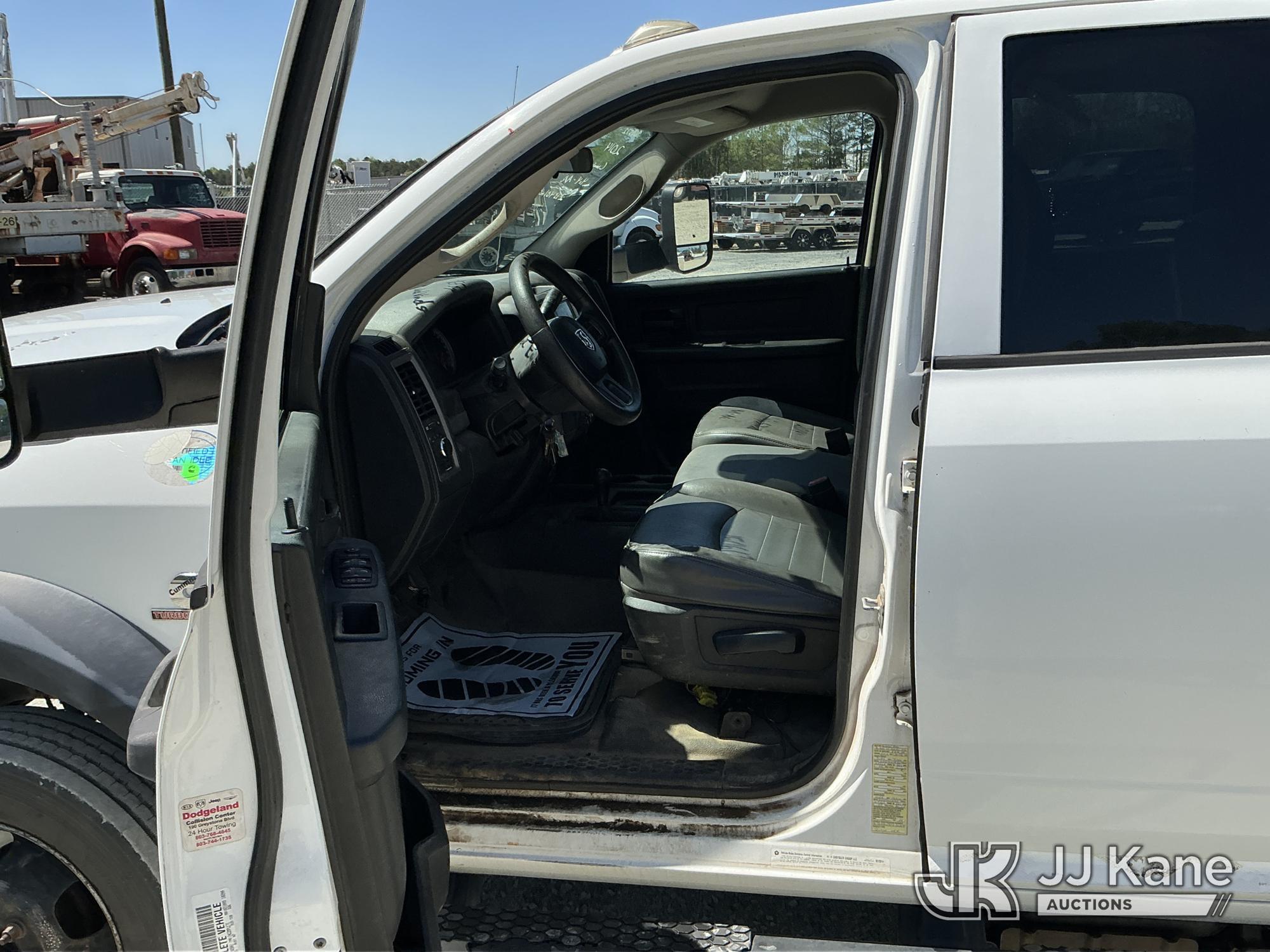 (China Grove, NC) 2014 RAM 5500 4x4 Crew-Cab Service Truck Runs & Moves) (Check Engine Light On, DEF