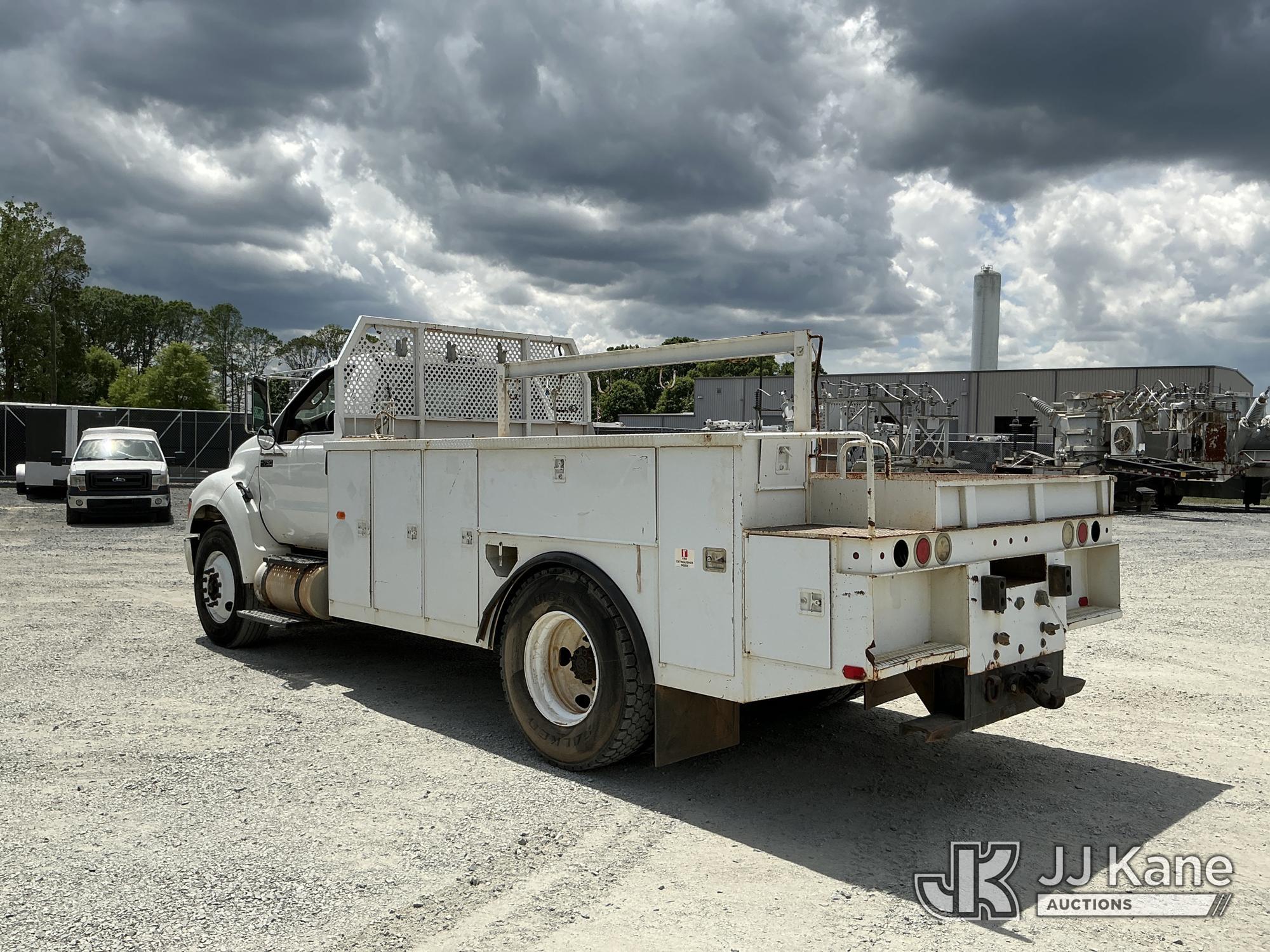 (China Grove, NC) 2015 Ford F750 URD/Flatbed Truck Runs & Moves) (Jump To Start, Check Engine Lights