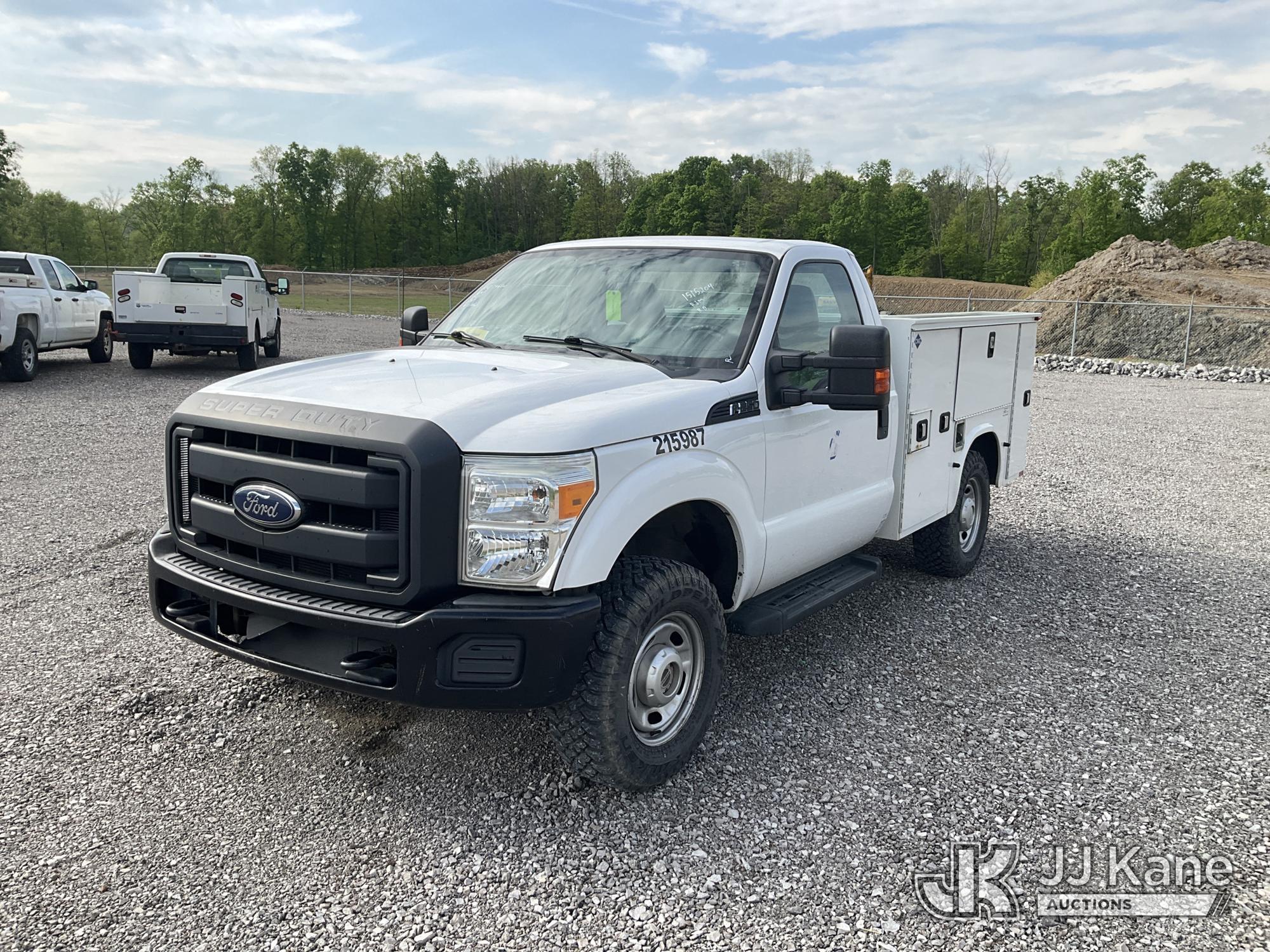 (Verona, KY) 2015 Ford F250 4x4 Service Truck Runs & Moves) (Rust Damage