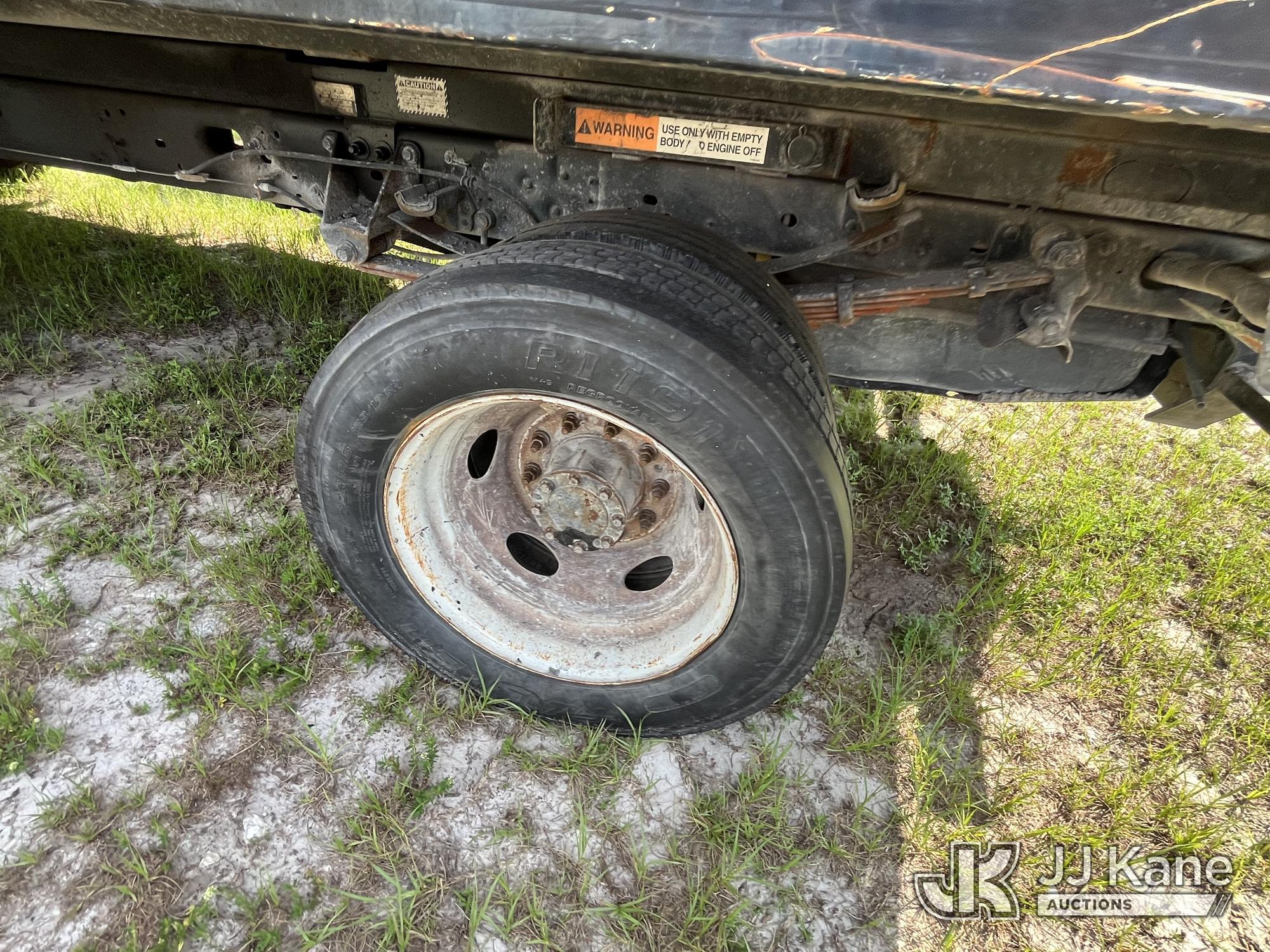 (Tampa, FL) 2014 Ford F450 Dump Truck Not Running, Condition Unknown, Cranks, Body Damage, Has Power