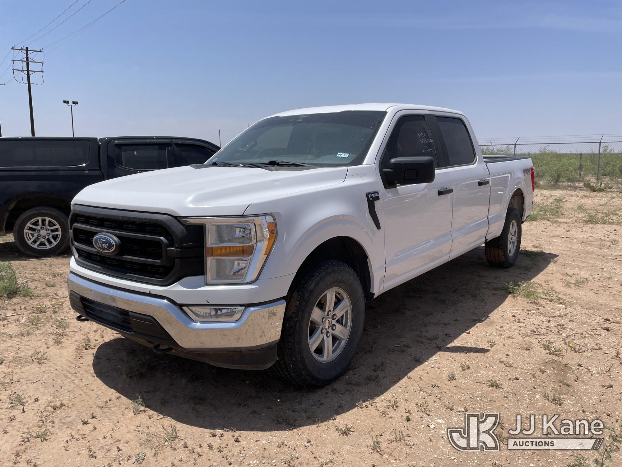 (Odessa, TX) 2021 Ford F150 4x4 Crew-Cab Pickup Truck Runs & Moves) (Starts, Infotainment Screen Is