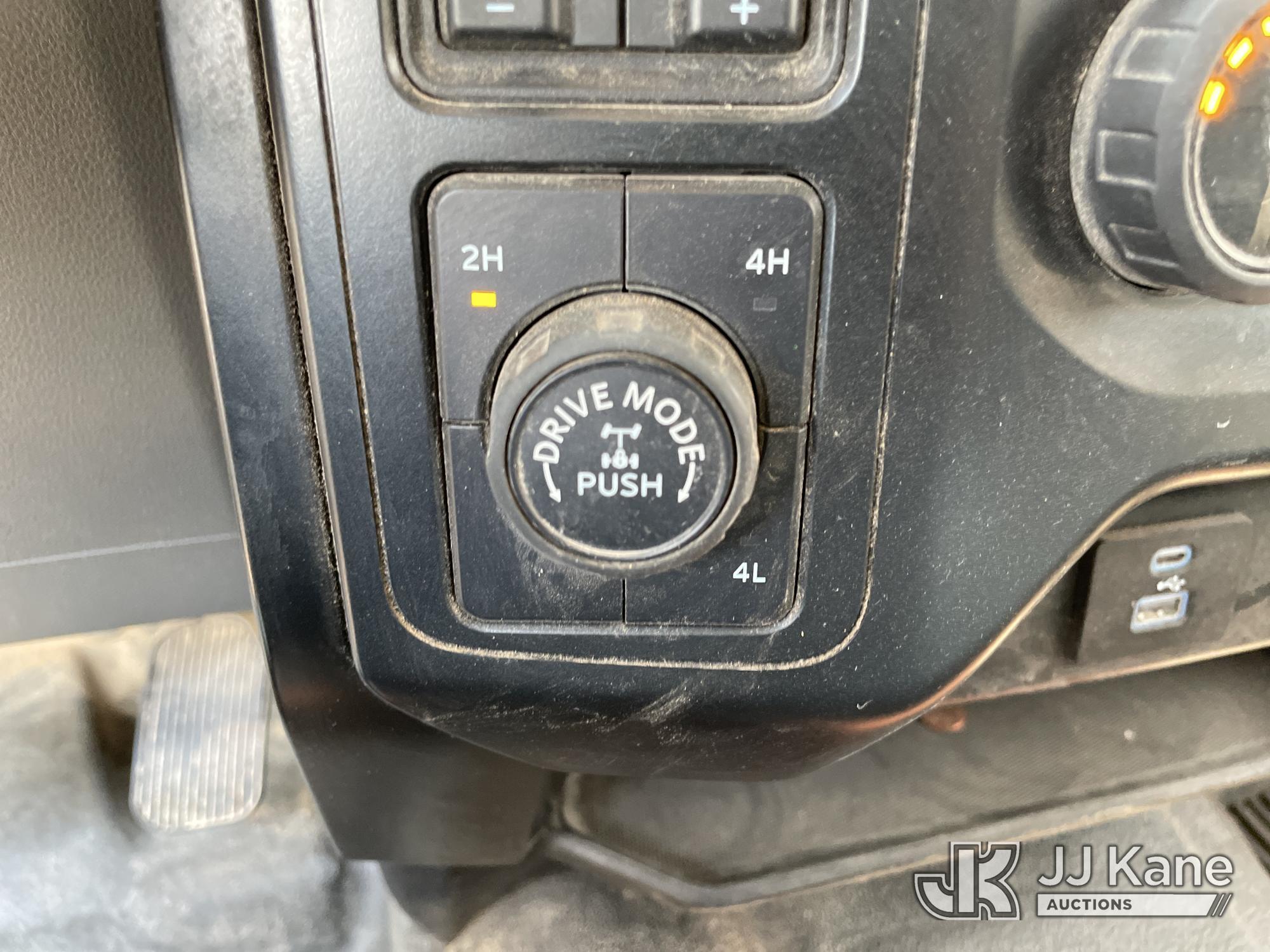(Odessa, TX) 2021 Ford F150 4x4 Crew-Cab Pickup Truck Runs & Moves) (Starts, Infotainment Screen Is
