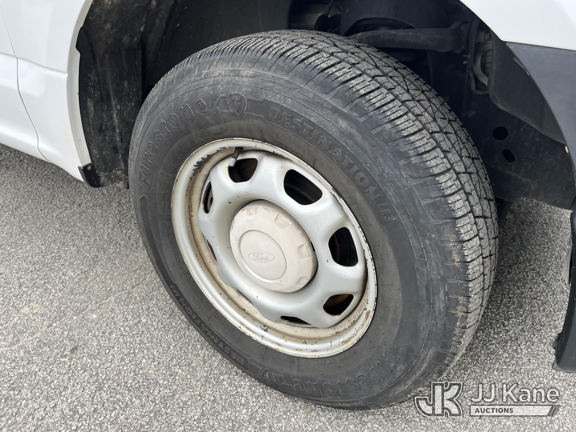 (Jackson, TN) 2015 Ford F150 Extended-Cab Pickup Truck, Municipal Owned Runs & Moves) (Check Engine