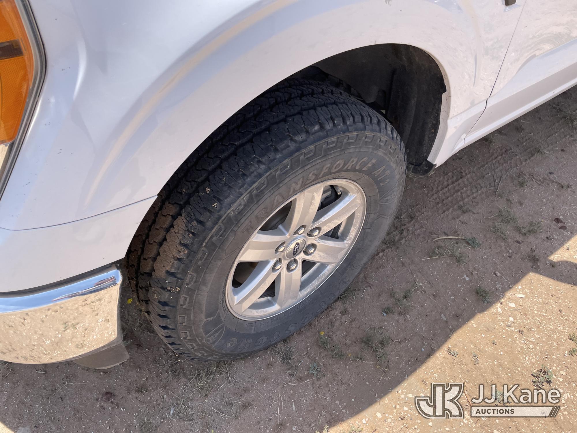 (Odessa, TX) 2021 Ford F150 4x4 Crew-Cab Pickup Truck Runs & Moves) (Starts, Infotainment Screen Is