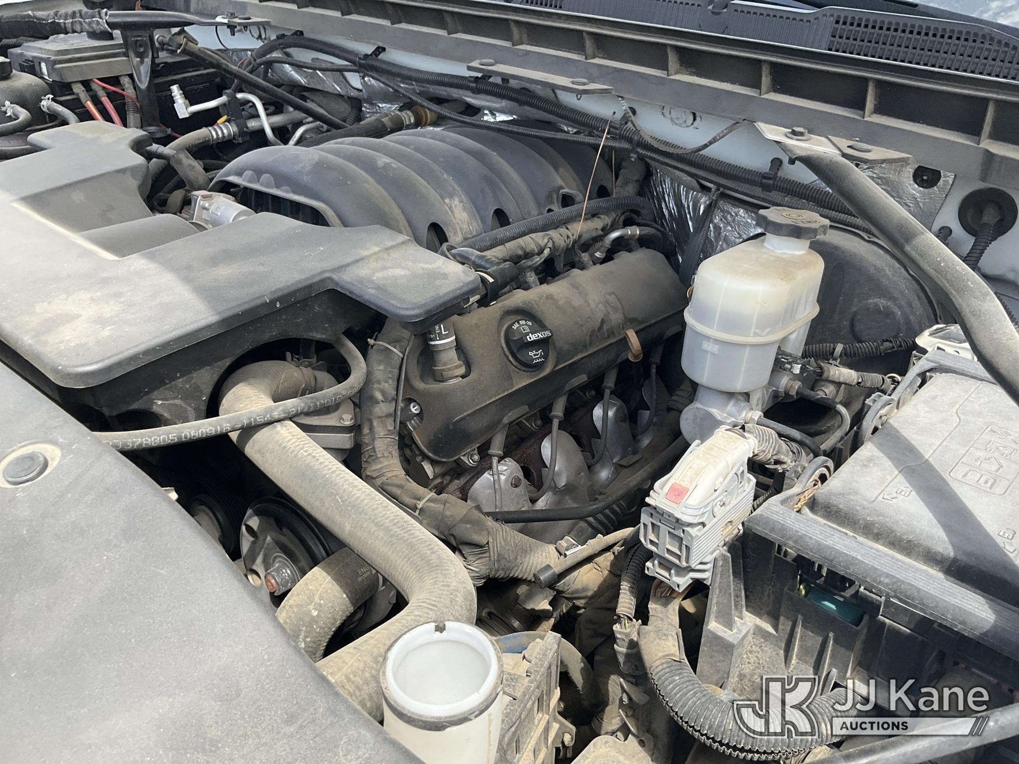 (Byram, MS) 2017 Chevrolet Silverado 1500 4x4 Crew-Cab Pickup Truck Runs & Moves) (Front Bumper Dama