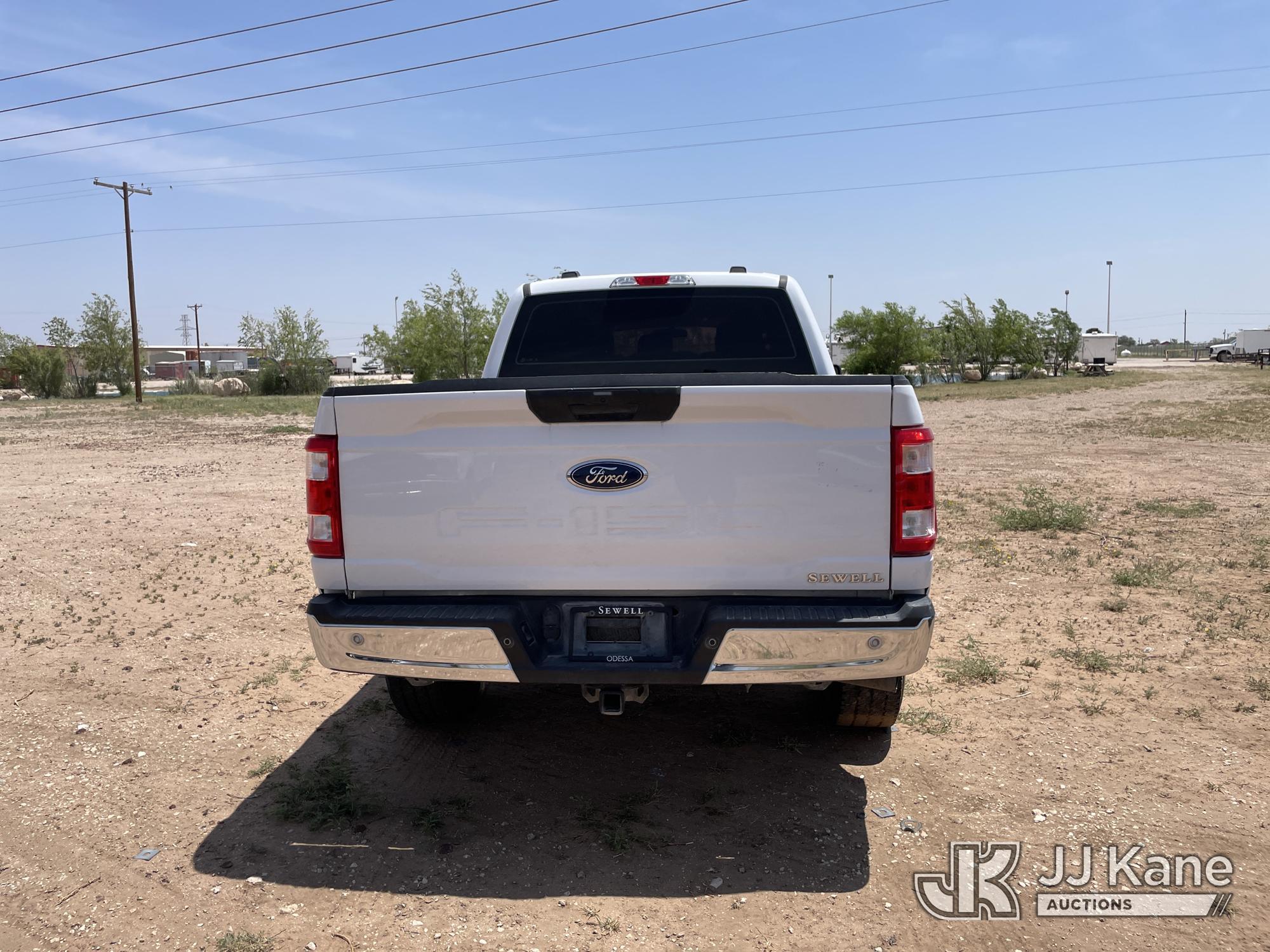 (Odessa, TX) 2021 Ford F150 4x4 Crew-Cab Pickup Truck Runs & Moves) (Starts, Infotainment Screen Is