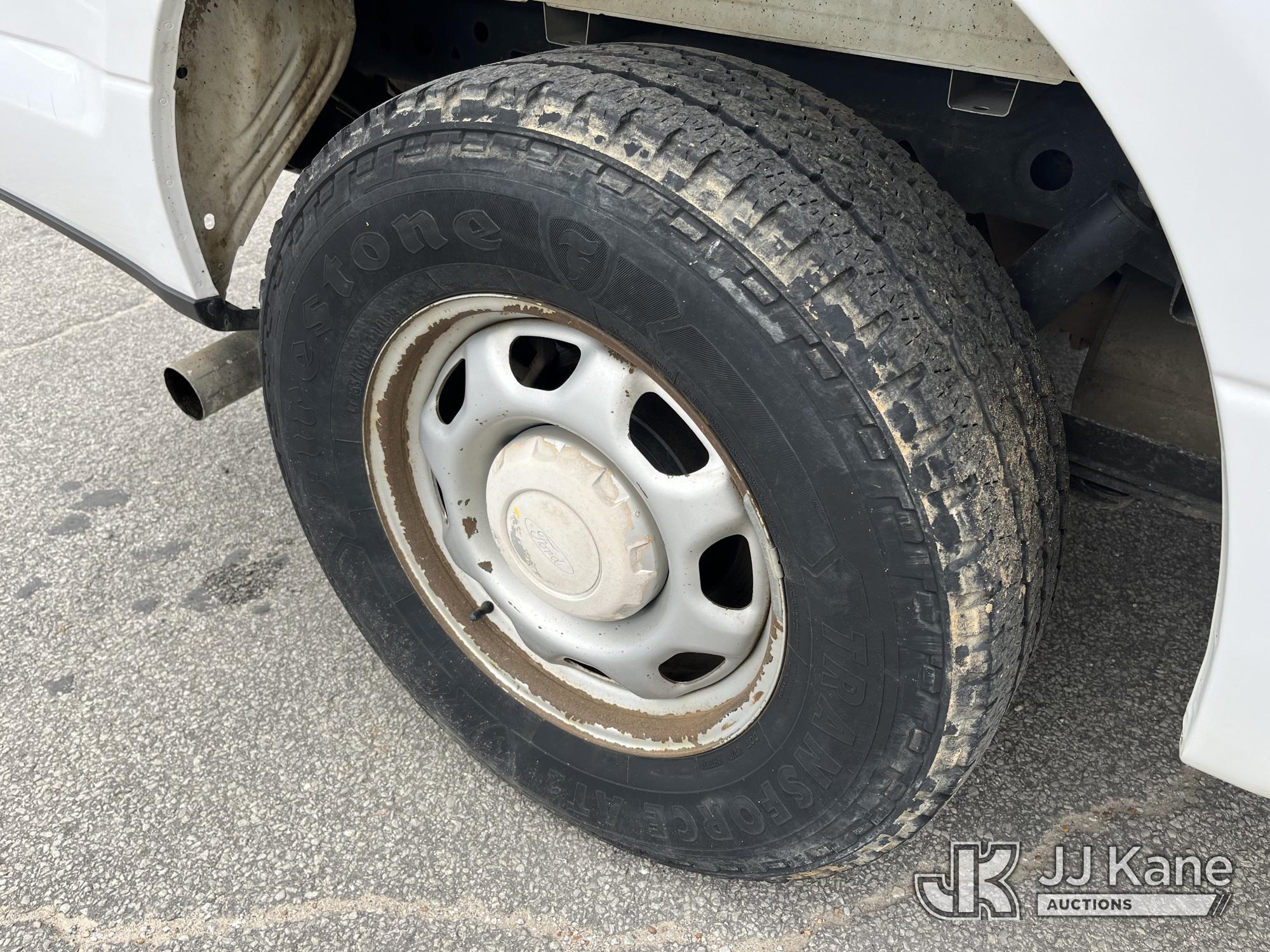 (Jackson, TN) 2015 Ford F150 Extended-Cab Pickup Truck, Municipal Owned Runs & Moves) (Check Engine