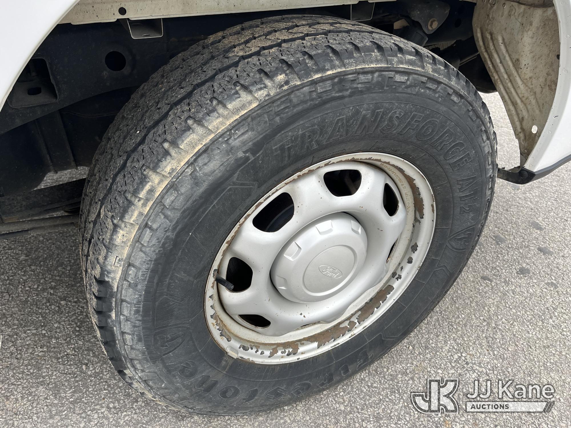 (Jackson, TN) 2015 Ford F150 Extended-Cab Pickup Truck, Municipal Owned Runs & Moves) (Check Engine