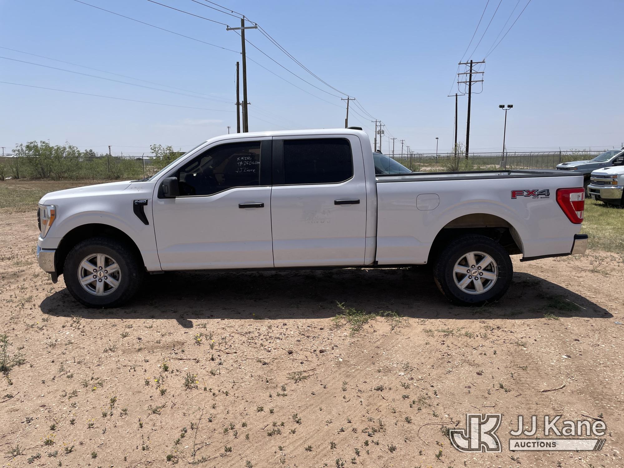 (Odessa, TX) 2021 Ford F150 4x4 Crew-Cab Pickup Truck Runs & Moves) (Starts, Infotainment Screen Is