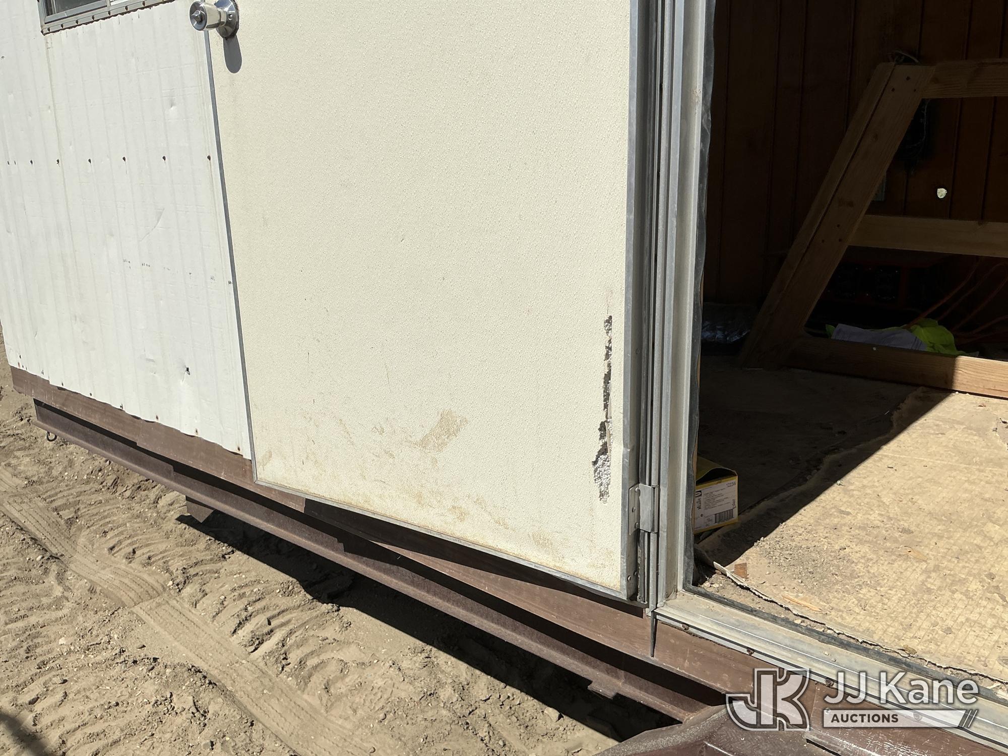 (Minot, ND) with 7ft 6in wide No Title) (Seller States: Last On The Road In Spring Of '25