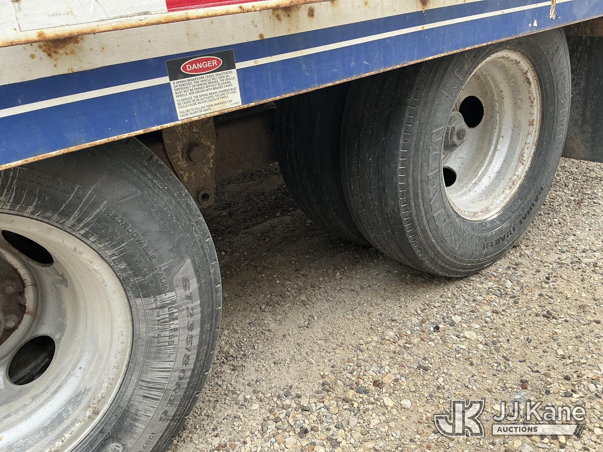 (Marion, IA) 2007 Eager Beaver 10HA-PT T/A Tagalong Equipment Trailer