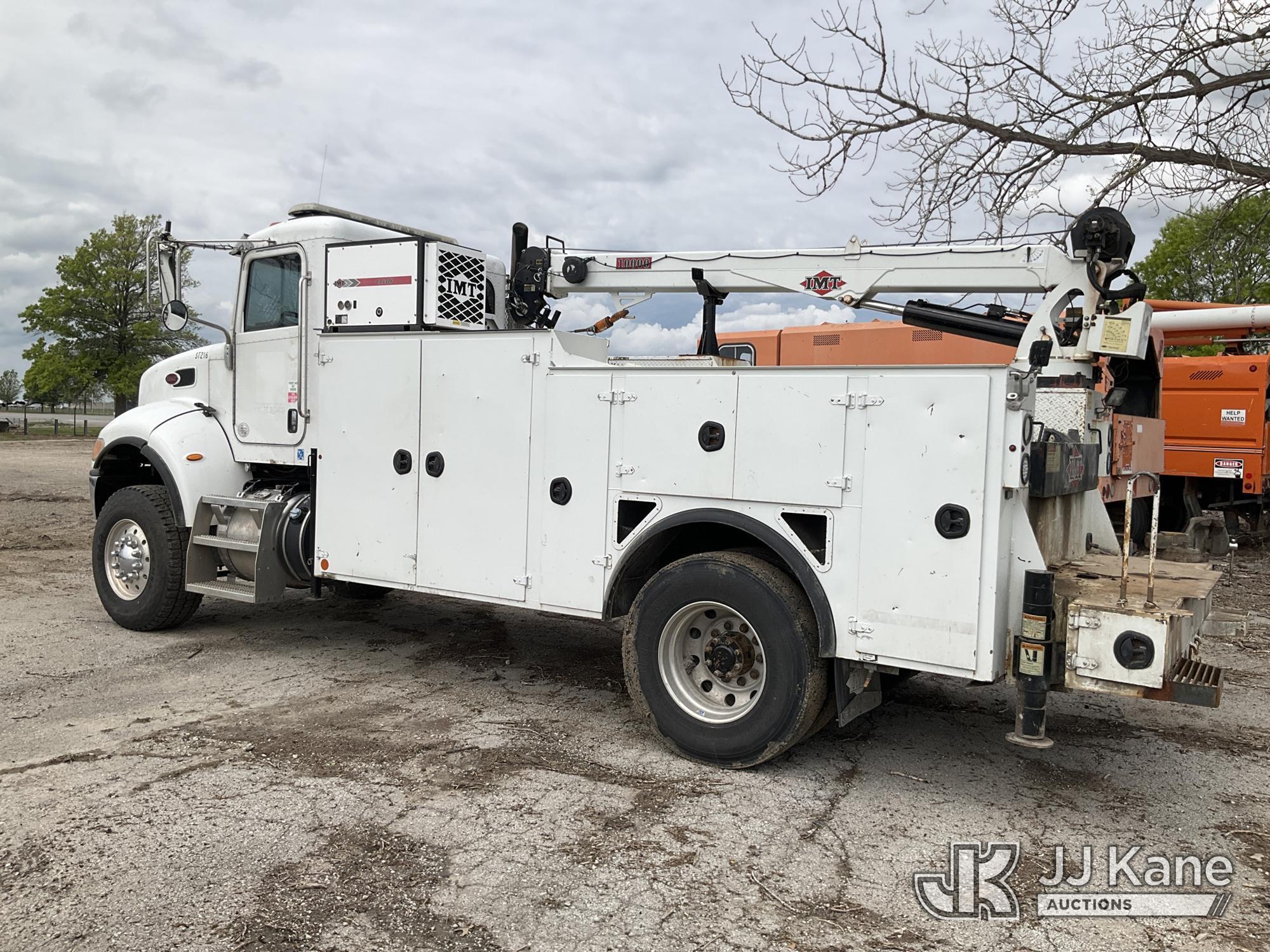 (Kansas City, MO) 2017 PETERBILT 337 Mechanics Service Truck Runs, Crane Operates) (Does Not Move, J