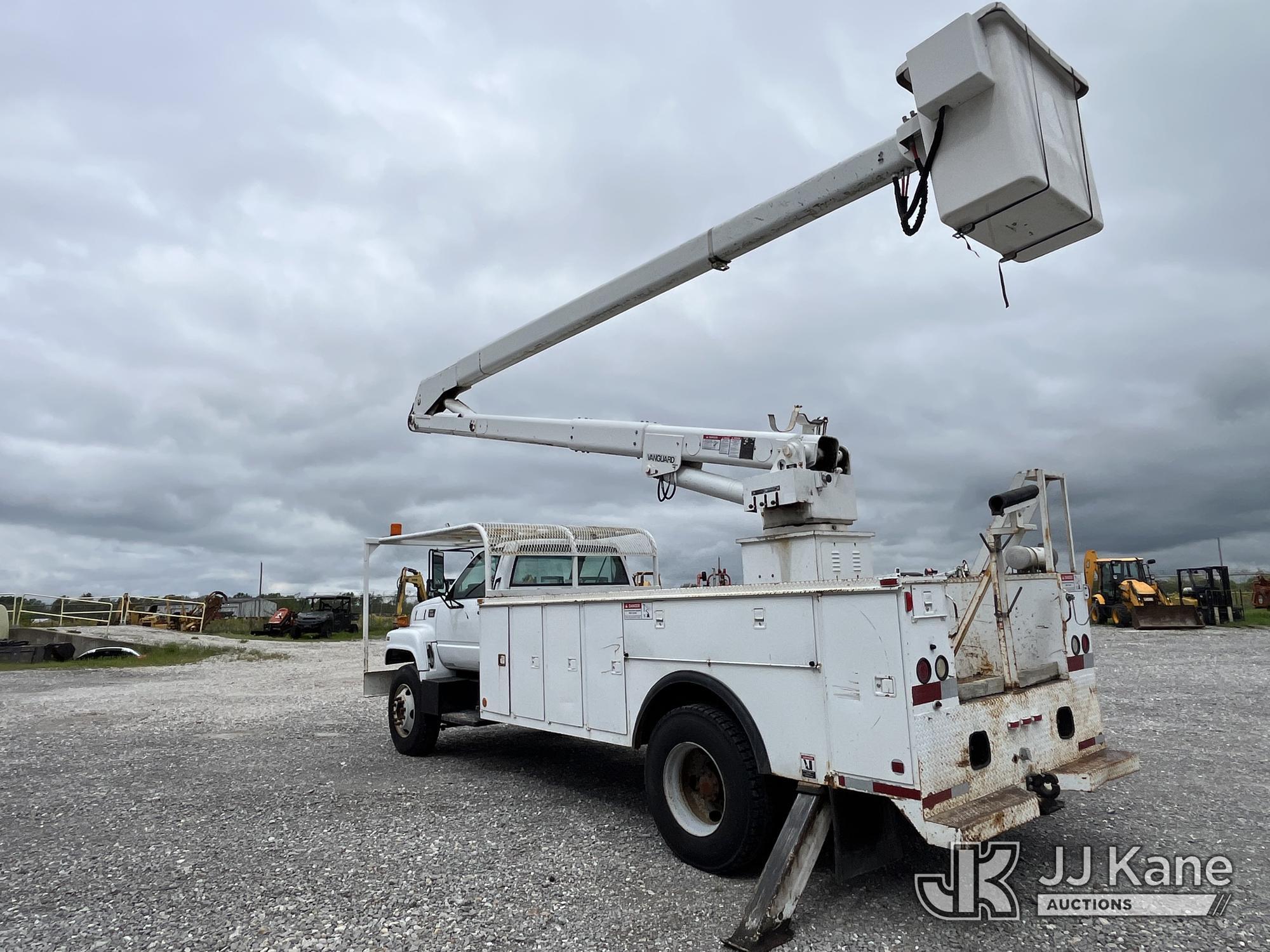(Hawk Point, MO) Teco V5A-55IP-2TFE2, Bucket Truck rear mounted on 2000 GMC C7H042 Utility Truck Run