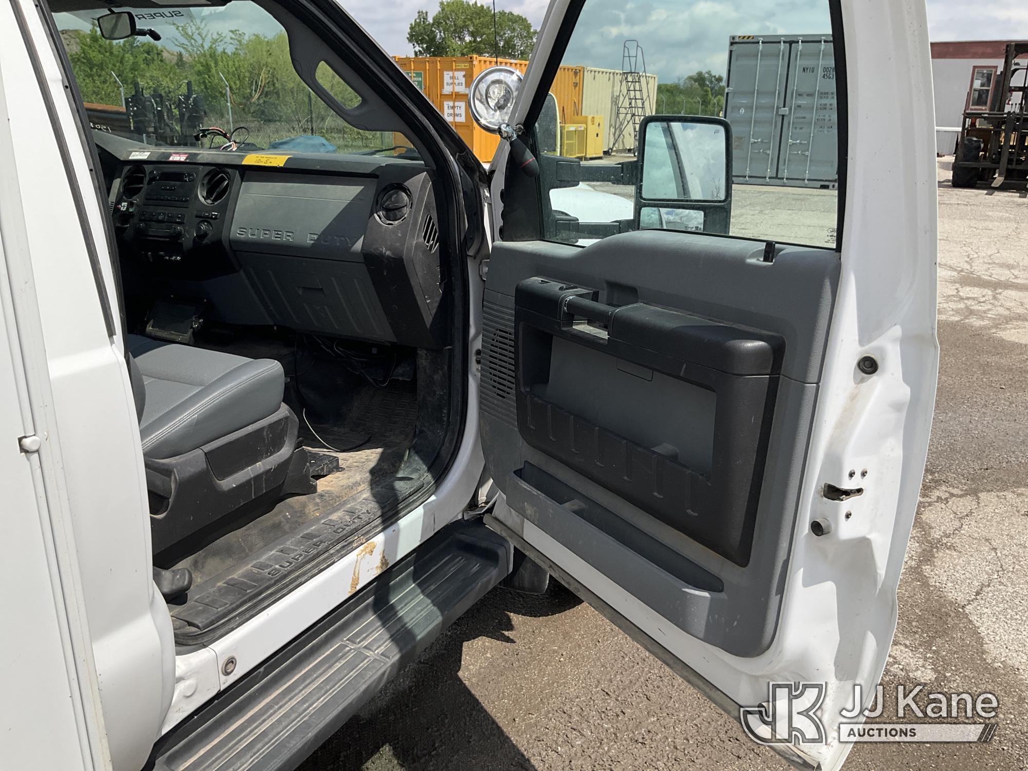 (Kansas City, MO) Altec AT37G, Articulating & Telescopic Bucket Truck mounted behind cab on 2015 For