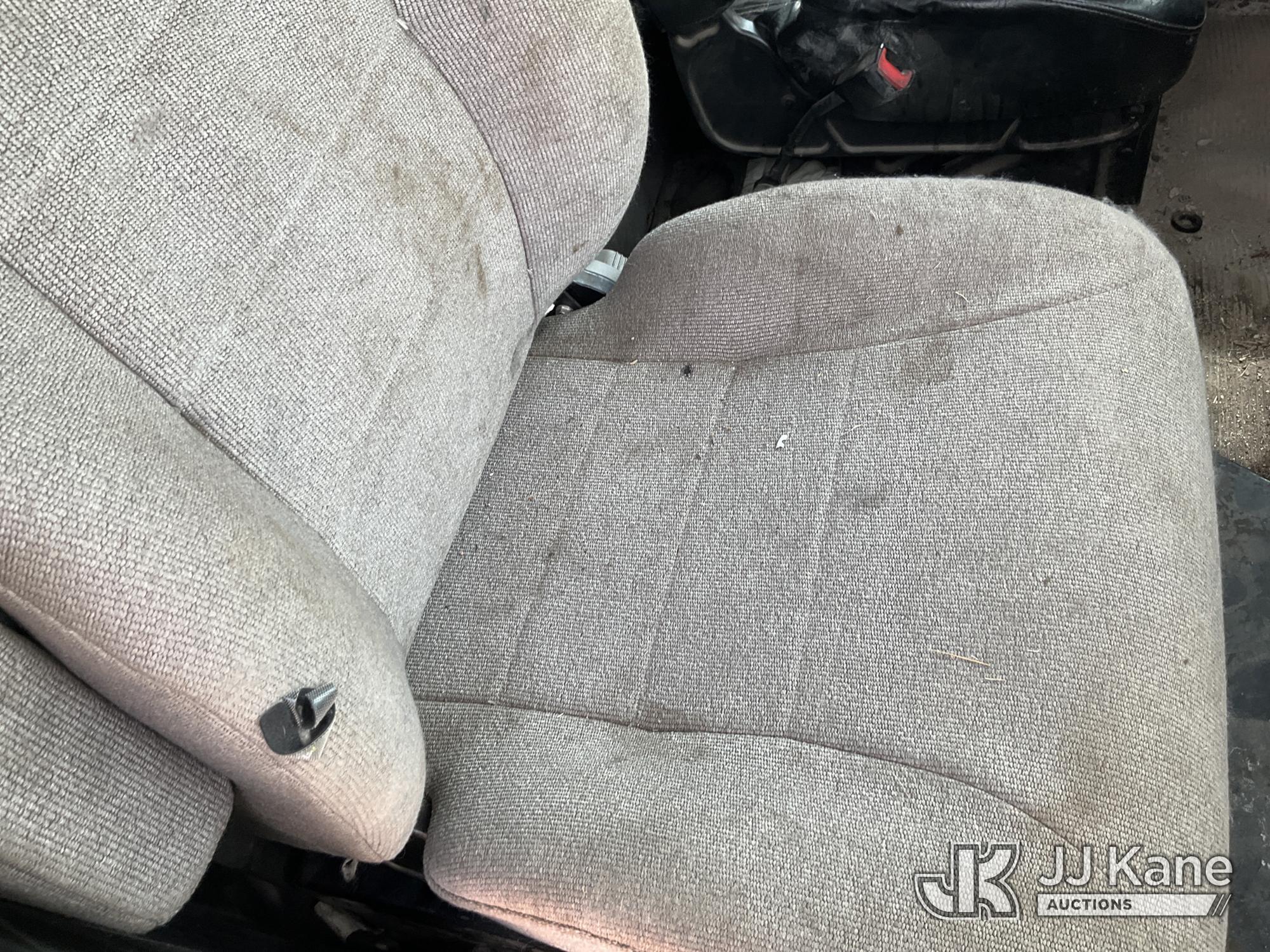 (Kansas City, MO) 2017 PETERBILT 337 Mechanics Service Truck Runs, Crane Operates) (Does Not Move, J