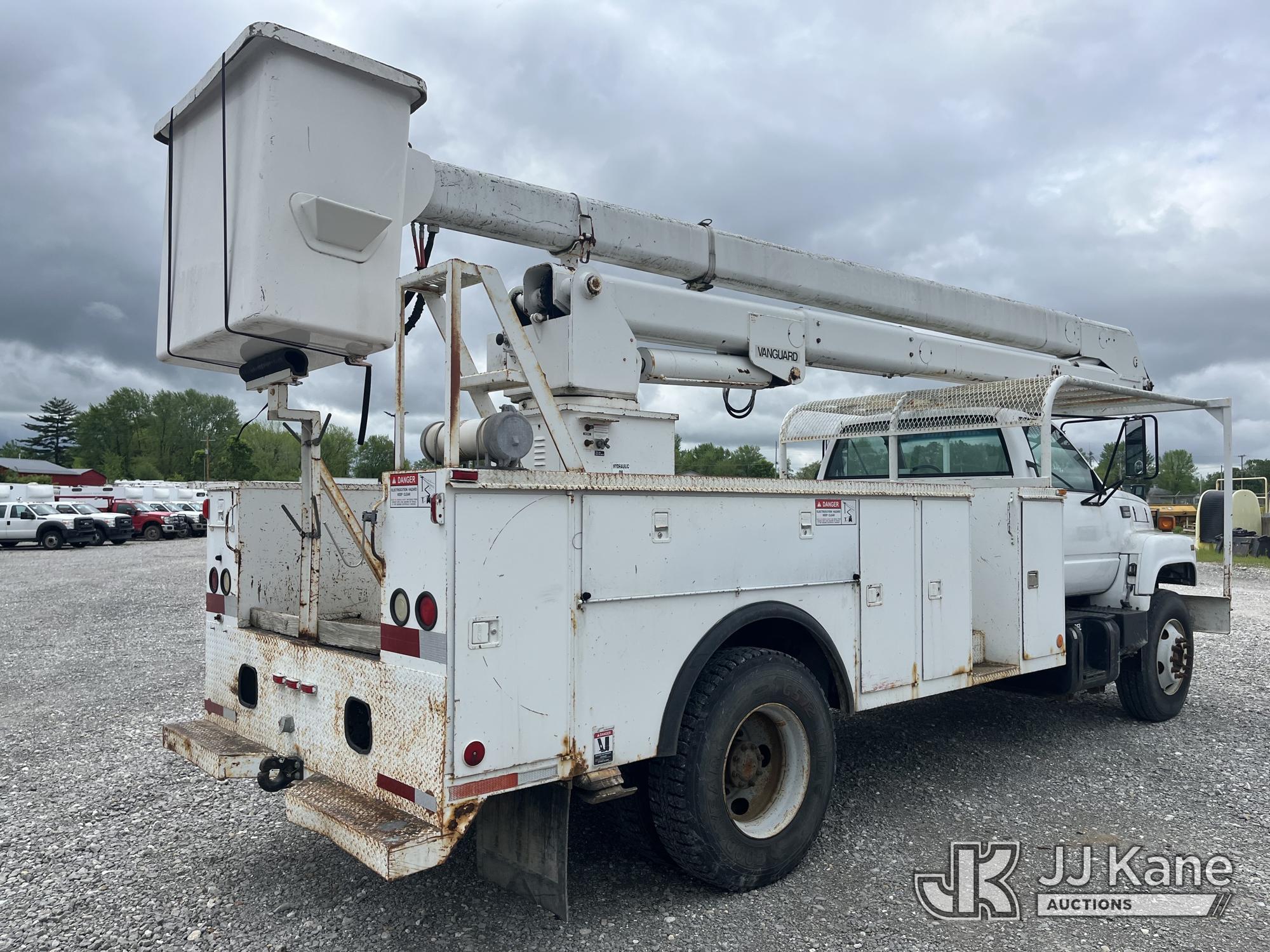 (Hawk Point, MO) Teco V5A-55IP-2TFE2, Bucket Truck rear mounted on 2000 GMC C7H042 Utility Truck Run