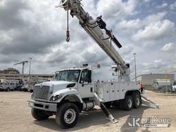(Waxahachie, TX) Altec D4065B-TR, Digger Derrick rear mounted on 2013 International 7400 6x6 T/A Uti