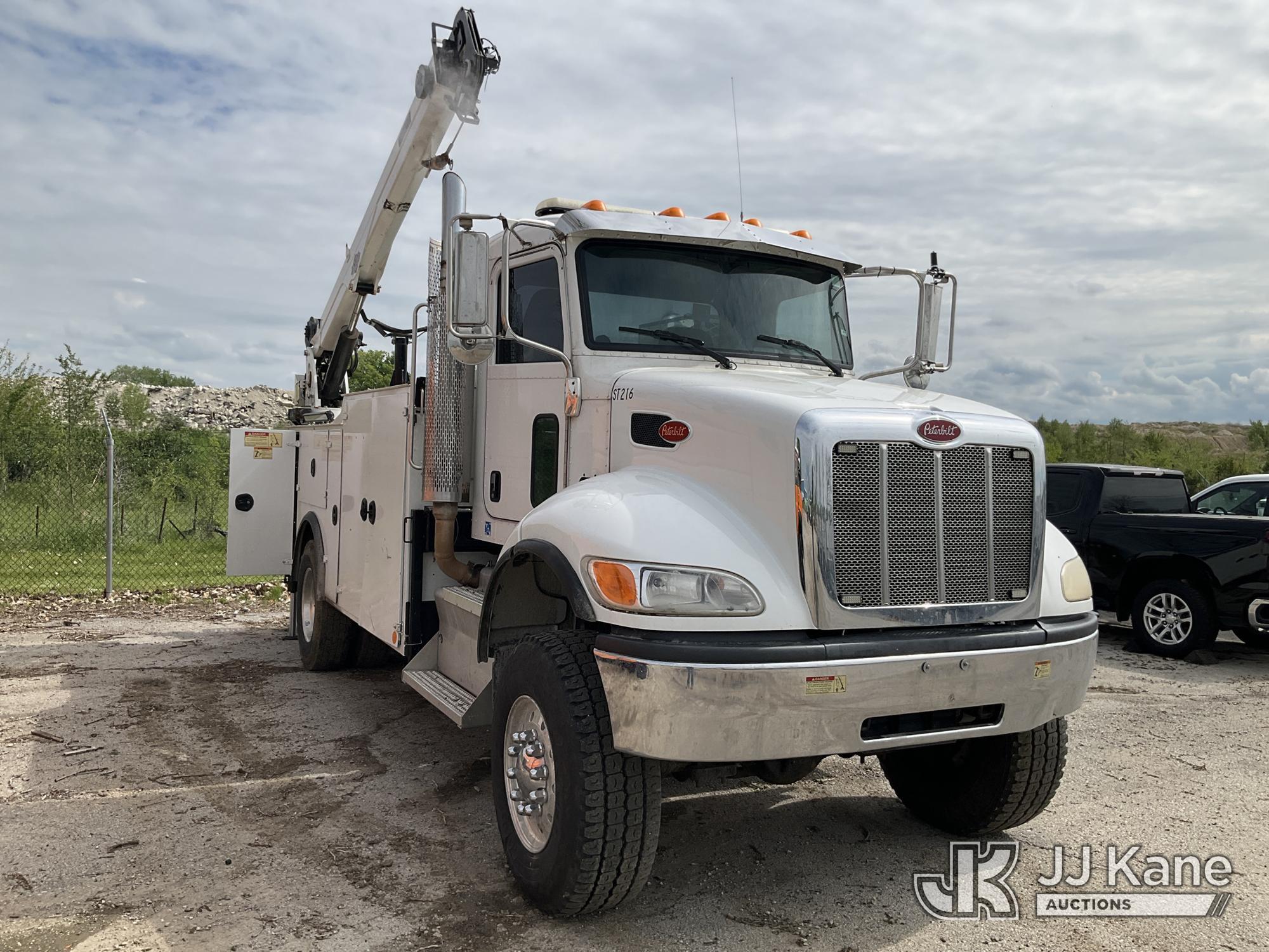 (Kansas City, MO) 2017 PETERBILT 337 Mechanics Service Truck Runs, Crane Operates) (Does Not Move, J