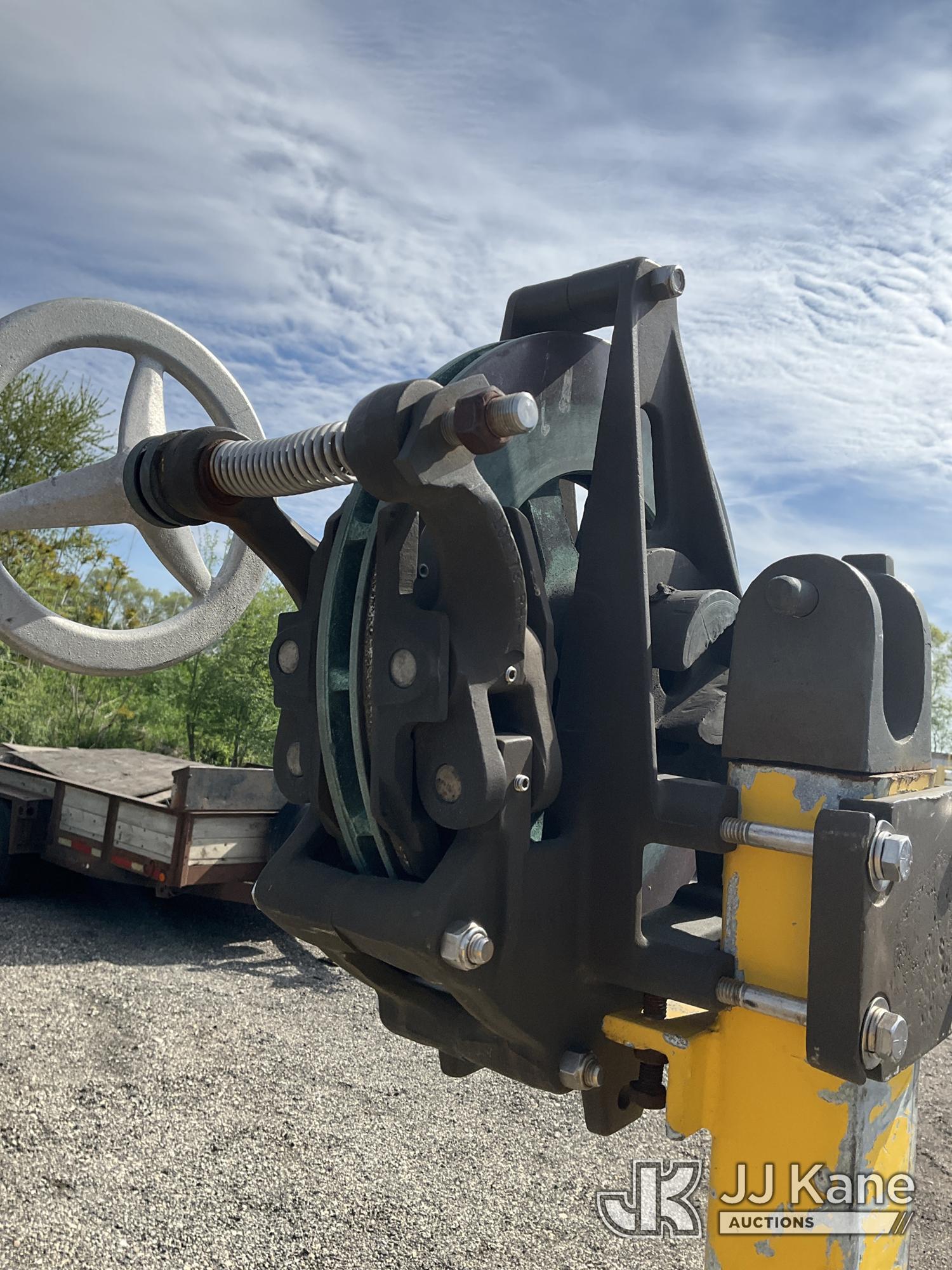 (South Beloit, IL) 1992 Sauber 1550 S/A Reel/Material Trailer