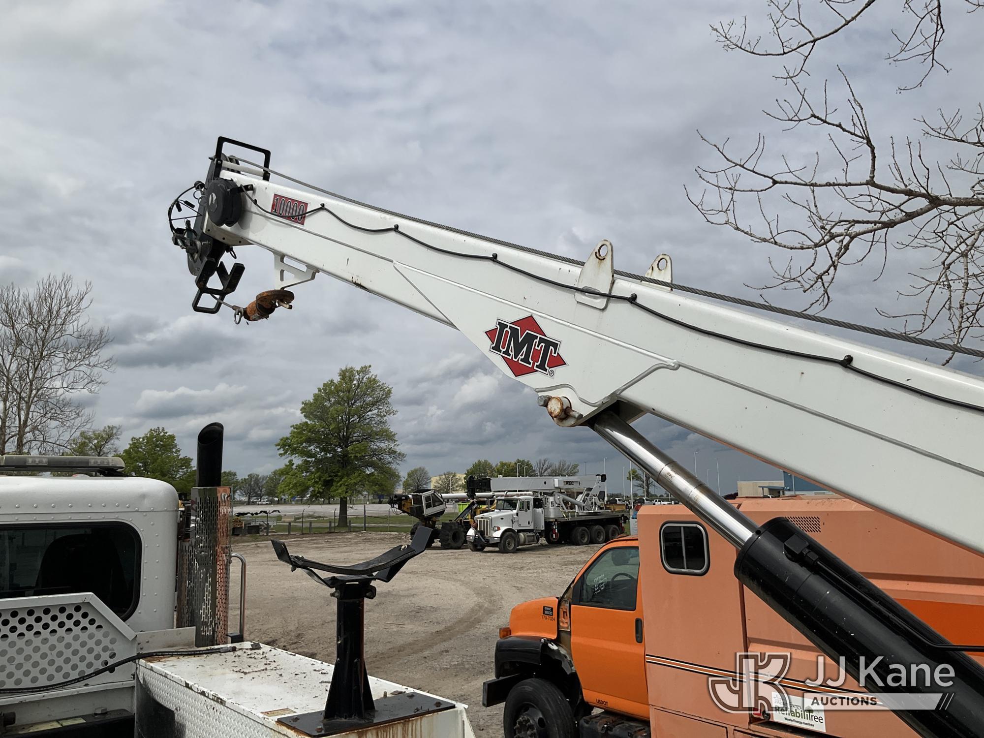 (Kansas City, MO) 2017 PETERBILT 337 Mechanics Service Truck Runs, Crane Operates) (Does Not Move, J