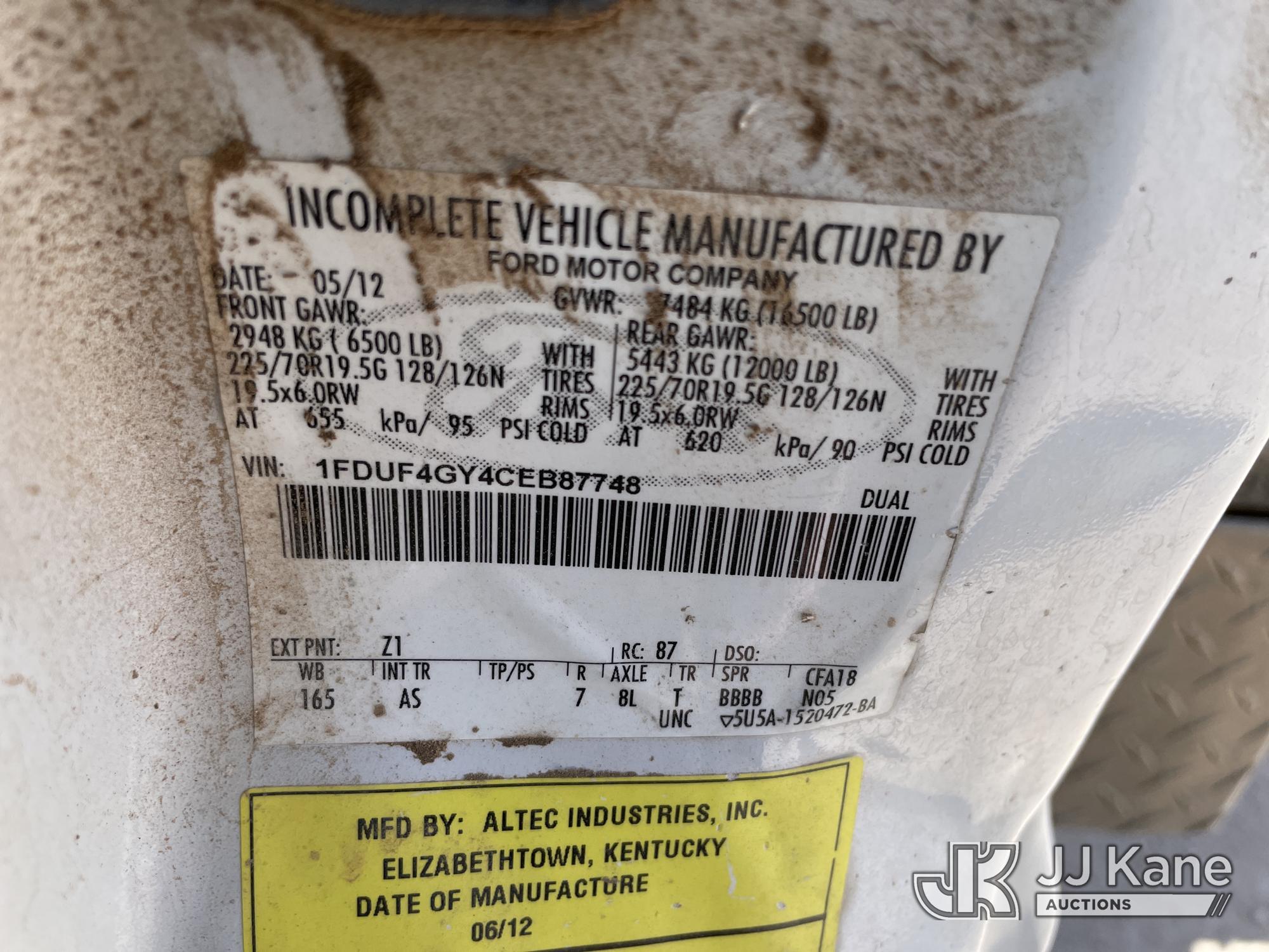 (Odessa, TX) Altec AT200-A, Telescopic Non-Insulated Bucket Truck mounted behind cab on 2012 Ford F4