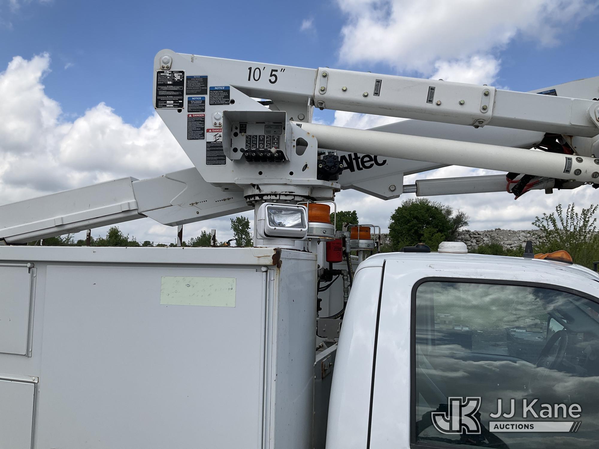 (Kansas City, MO) Altec AT37G, Articulating & Telescopic Bucket Truck mounted behind cab on 2015 For