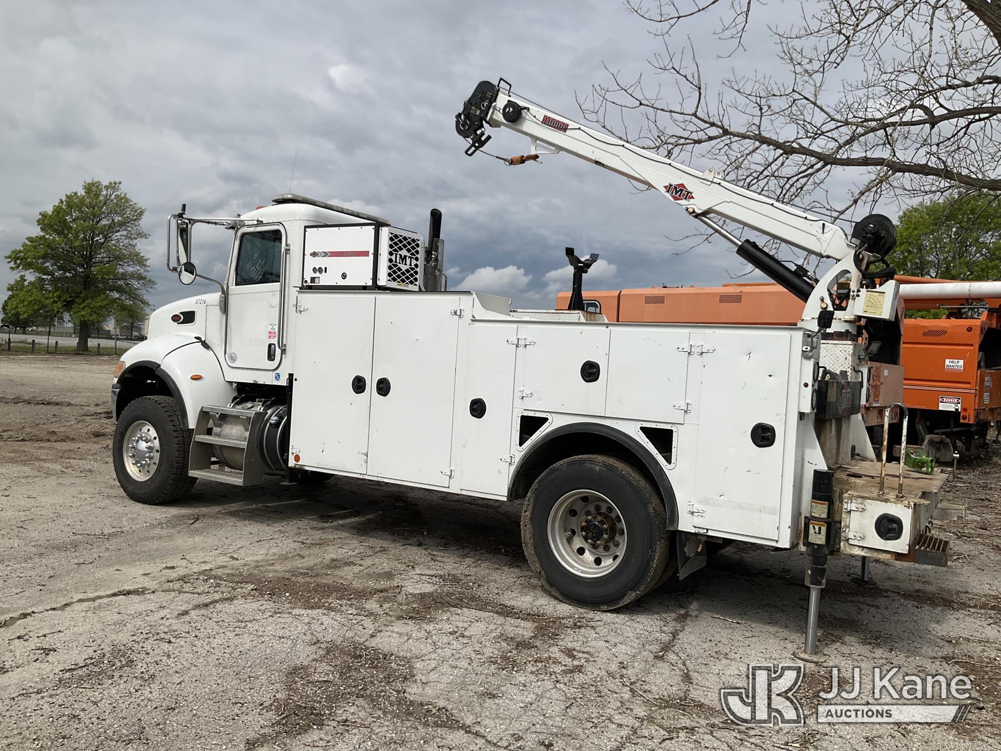 (Kansas City, MO) 2017 PETERBILT 337 Mechanics Service Truck Runs, Crane Operates) (Does Not Move, J