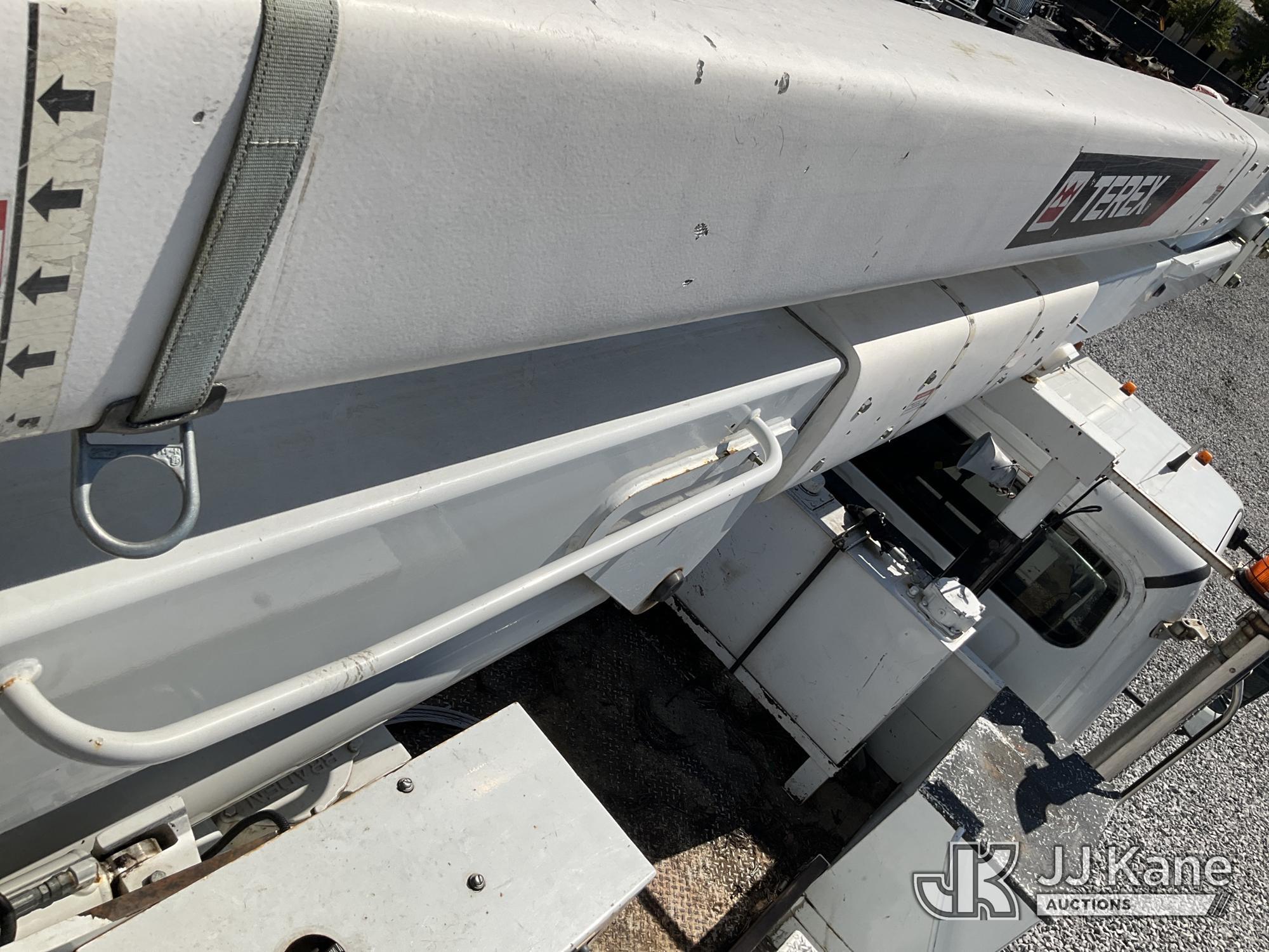 (Covington, LA) HiRanger TC55, Material Handling Bucket Truck rear mounted on 2019 Freightliner M2 1