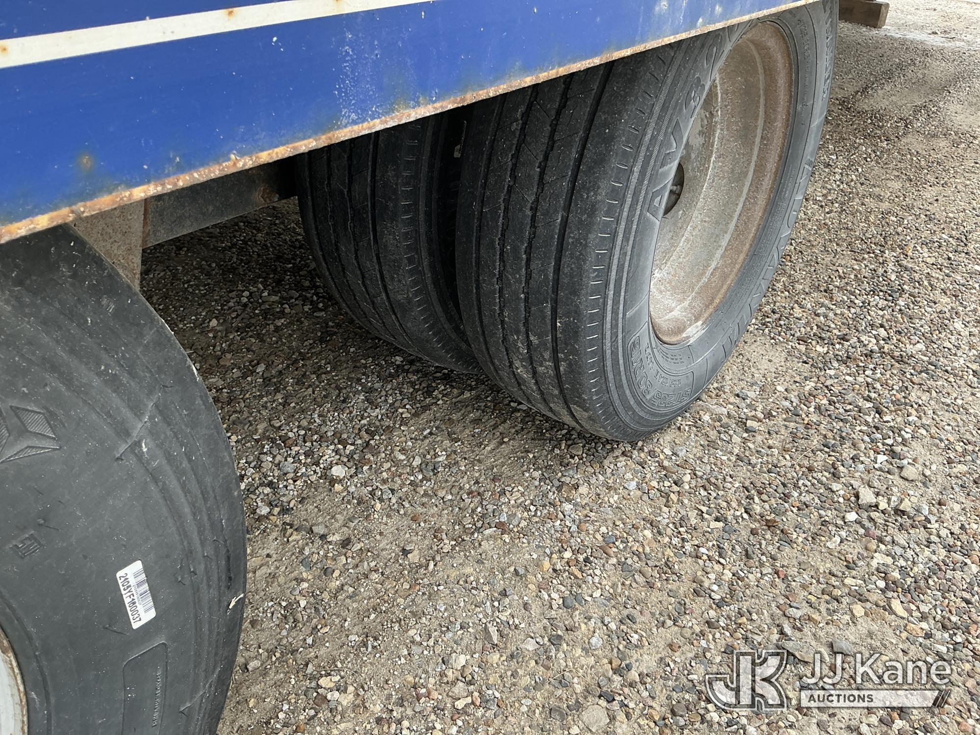 (Marion, IA) 2007 Eager Beaver 10HA-PT T/A Tagalong Equipment Trailer