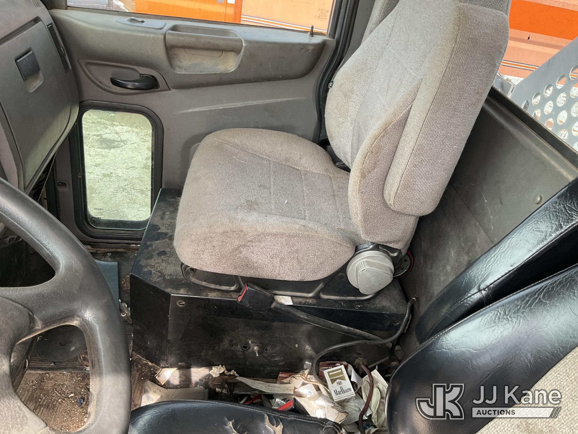 (Kansas City, MO) 2017 PETERBILT 337 Mechanics Service Truck Runs, Crane Operates) (Does Not Move, J