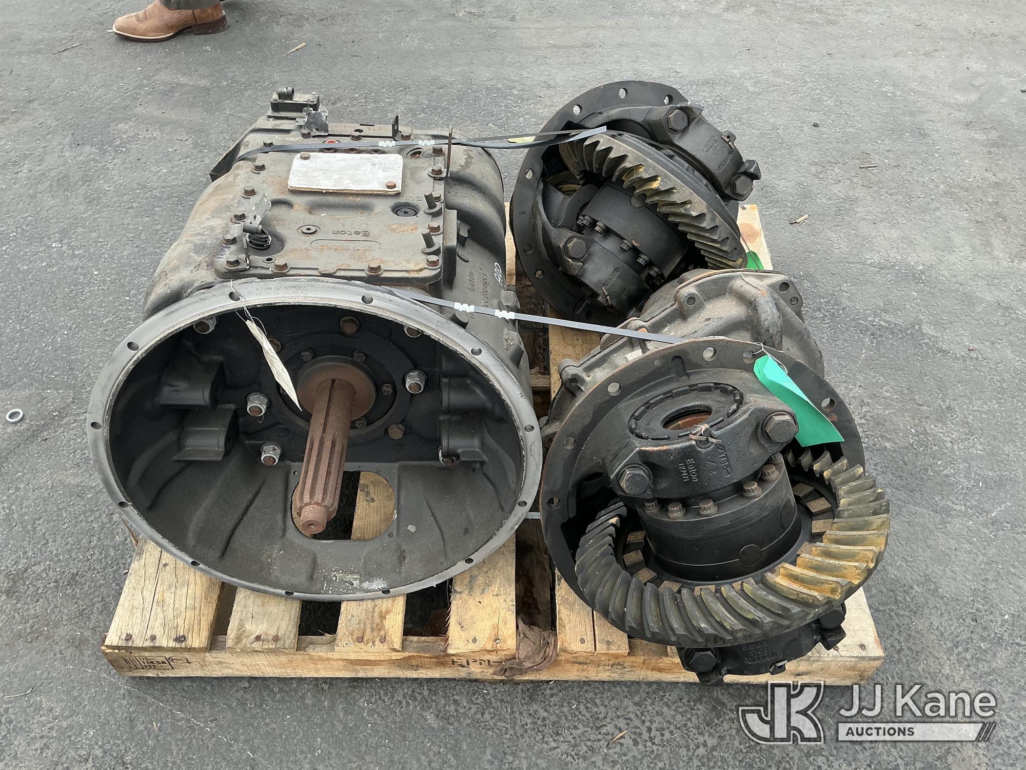 (Jurupa Valley, CA) (1 Pallet) (1) 10 Speed Transmission & Rear Differentials (Used ) NOTE: This uni