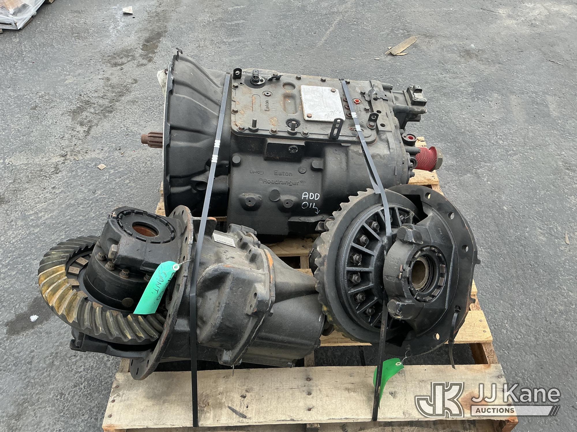 (Jurupa Valley, CA) (1 Pallet) (1) 10 Speed Transmission & Rear Differentials (Used ) NOTE: This uni
