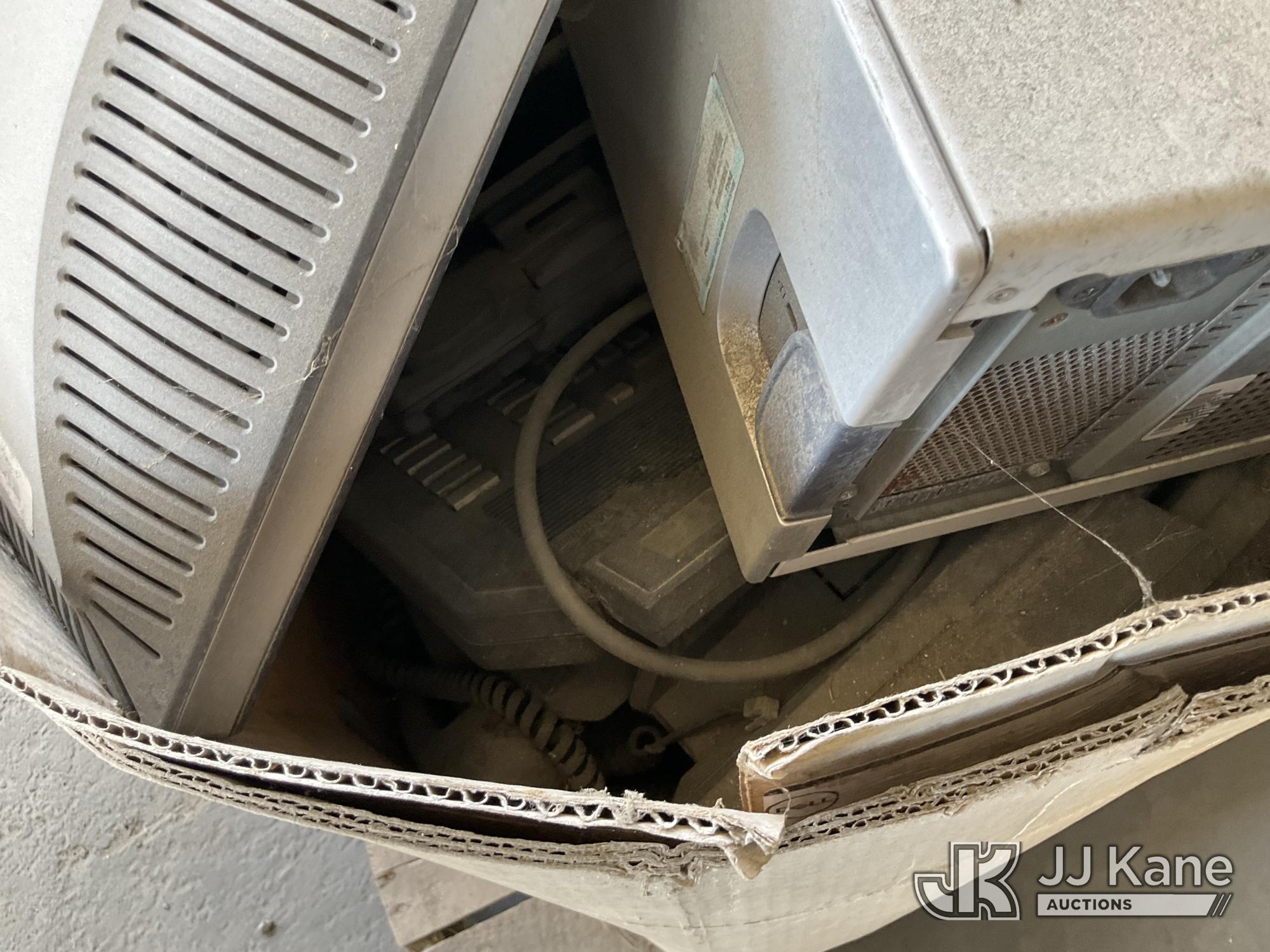 (Jurupa Valley, CA) (2 Pallets) Monitors Used