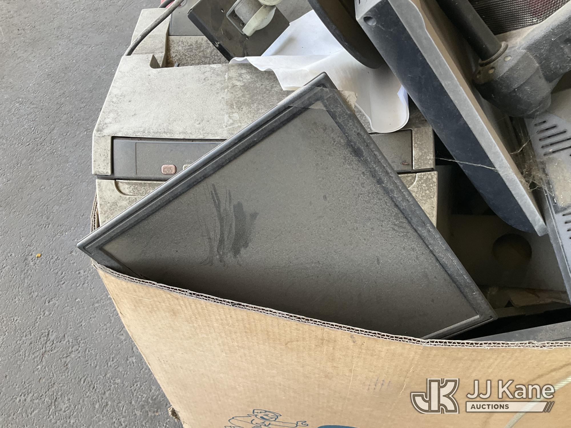 (Jurupa Valley, CA) (2 Pallets) Monitors Used