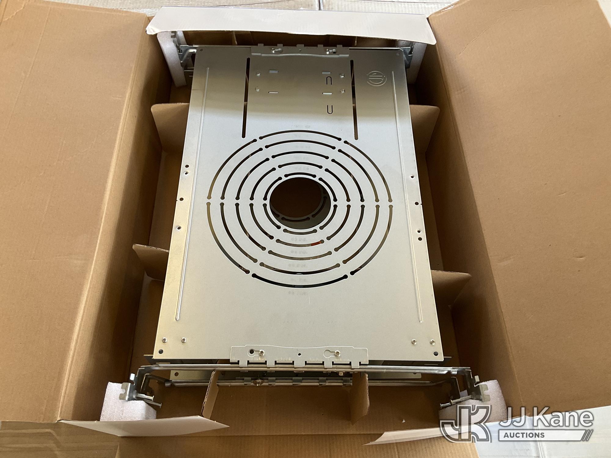 (Jurupa Valley, CA) (1 Pallet) SLG Lighting (Open In Box) NOTE: This unit is being sold AS IS/WHERE