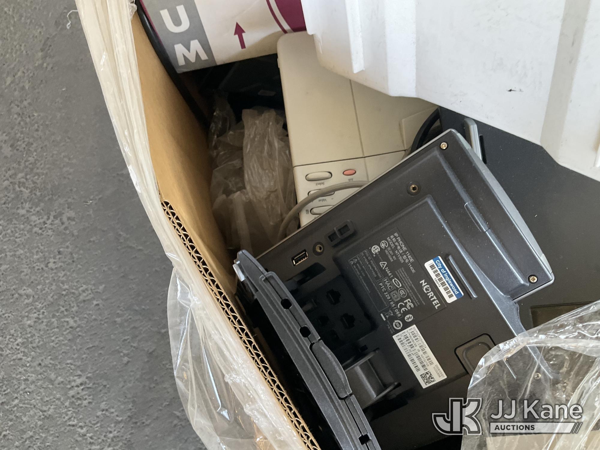 (Jurupa Valley, CA) (2 Pallets) Electronics (Used) NOTE: This unit is being sold AS IS/WHERE IS via