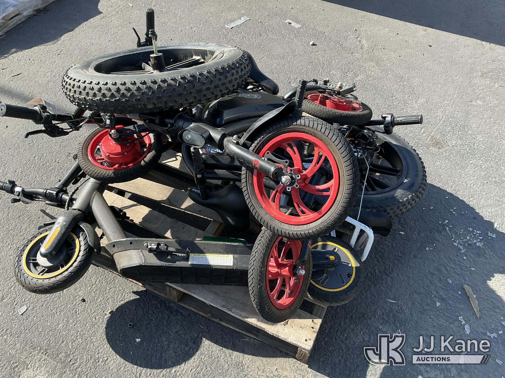 (Jurupa Valley, CA) (1 Pallet) E-Bikes & Scooters No Keys Used