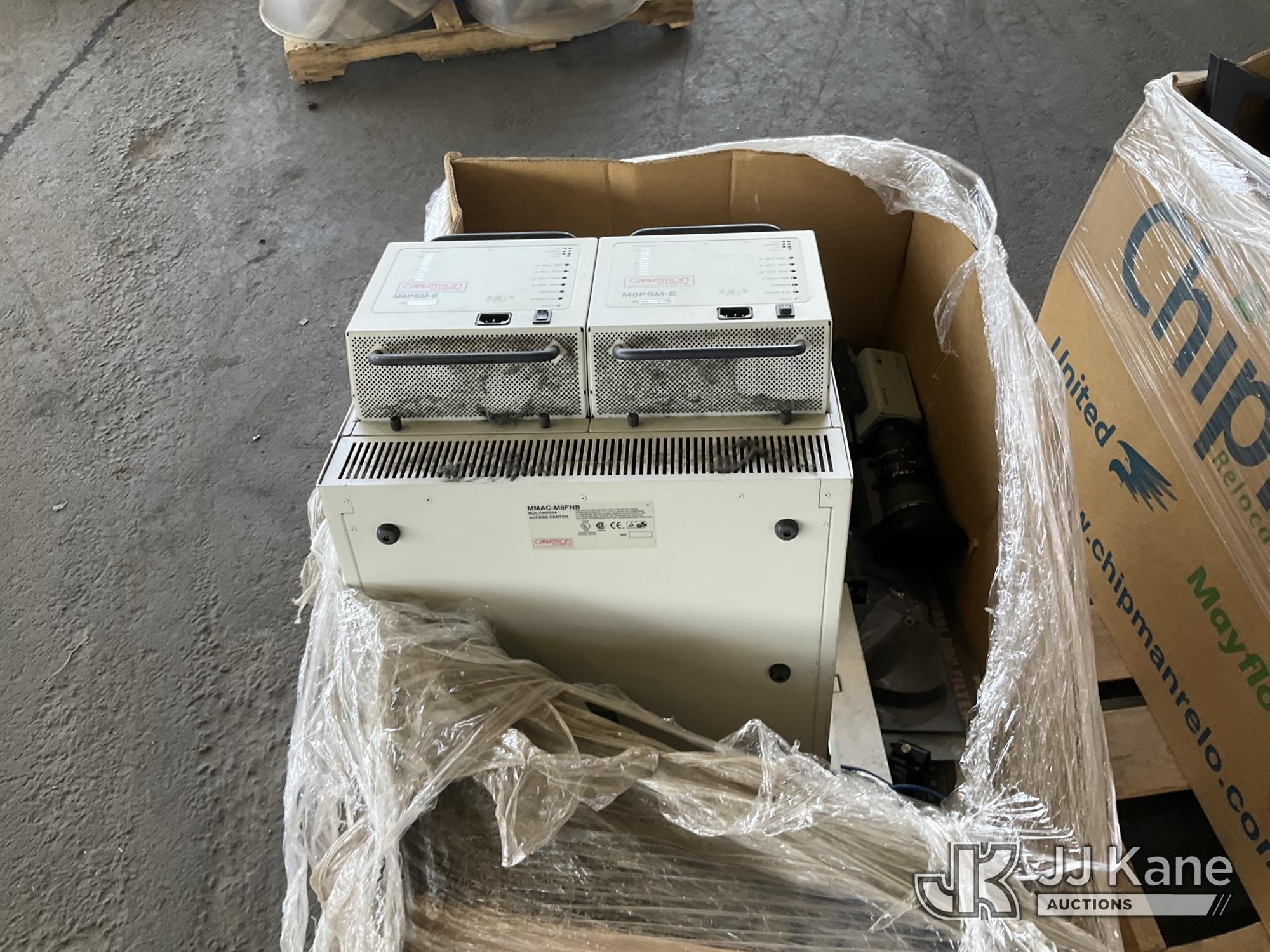 (Jurupa Valley, CA) (2 Pallets) Electronics (Used) NOTE: This unit is being sold AS IS/WHERE IS via