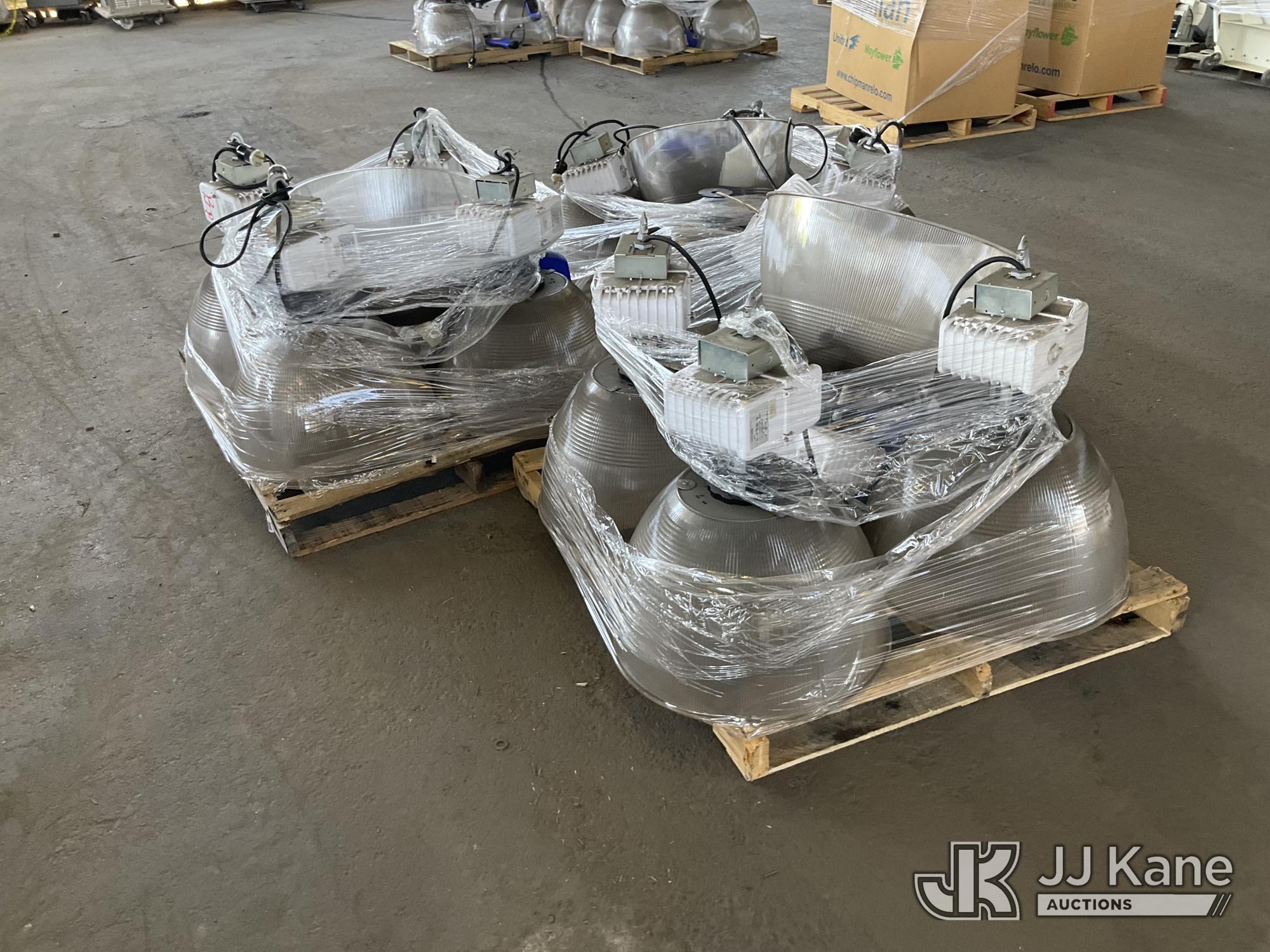 (Jurupa Valley, CA) (3 Pallets) Lights (Used) NOTE: This unit is being sold AS IS/WHERE IS via Timed