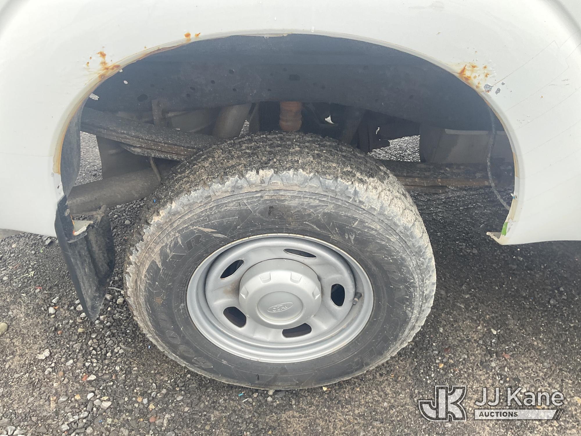 (Rome, NY) 2016 Ford F250 4x4 Extended-Cab Pickup Truck Runs & Moves, Body & Rust Damage