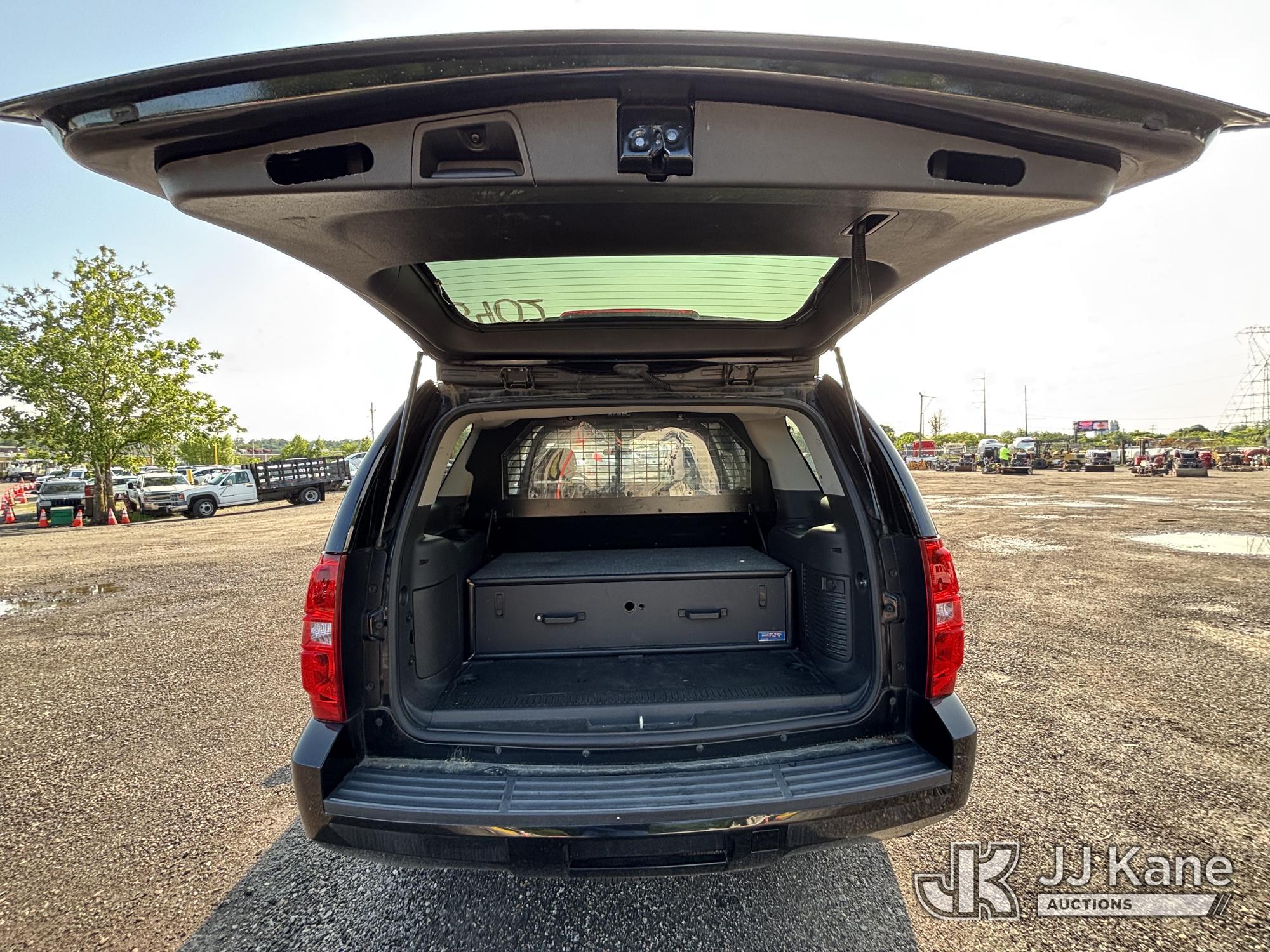 (Plymouth Meeting, PA) 2014 Chevrolet Tahoe Police Package 4-Door Sport Utility Vehicle Runs & Moves