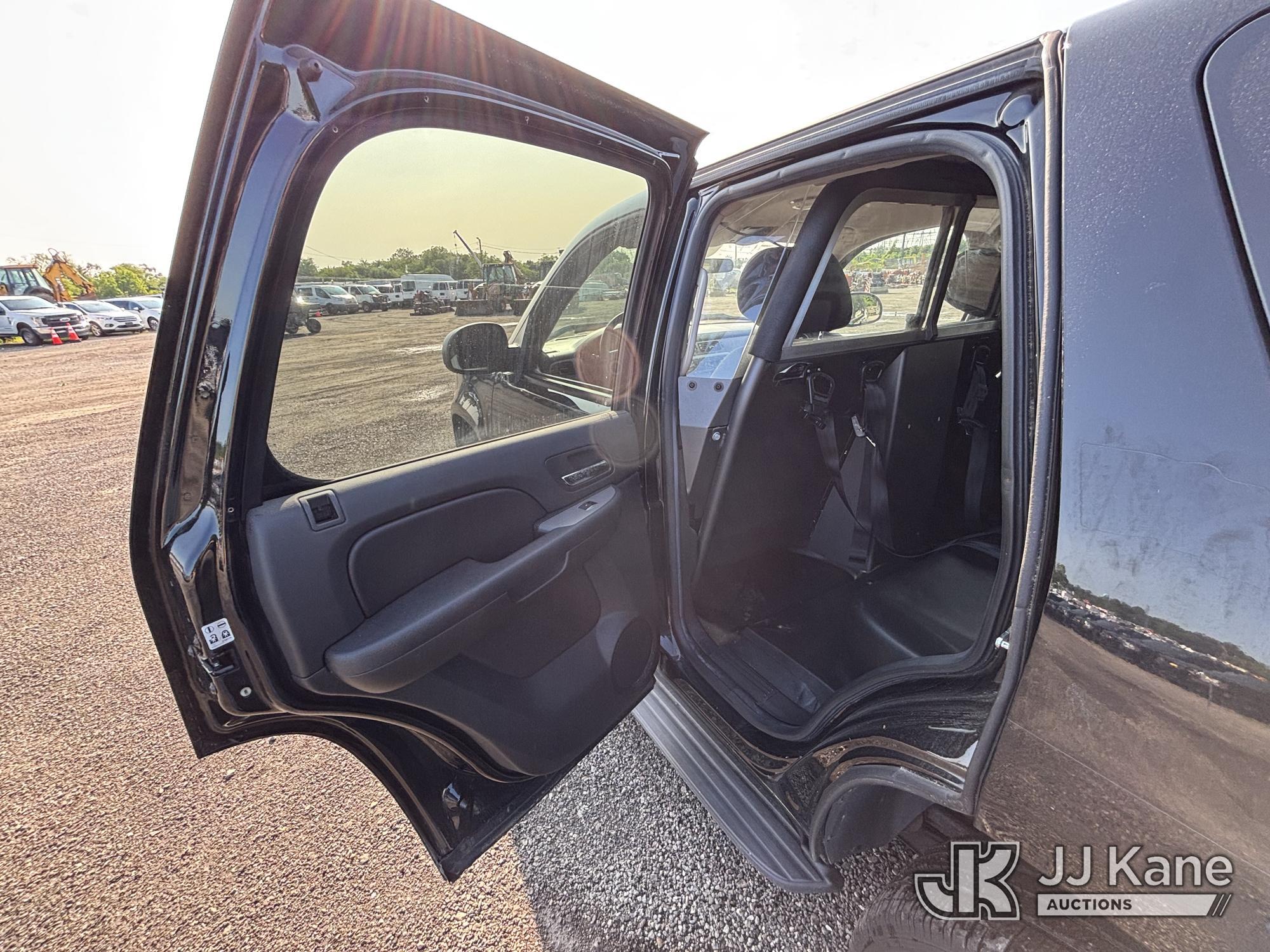 (Plymouth Meeting, PA) 2014 Chevrolet Tahoe Police Package 4-Door Sport Utility Vehicle Runs & Moves